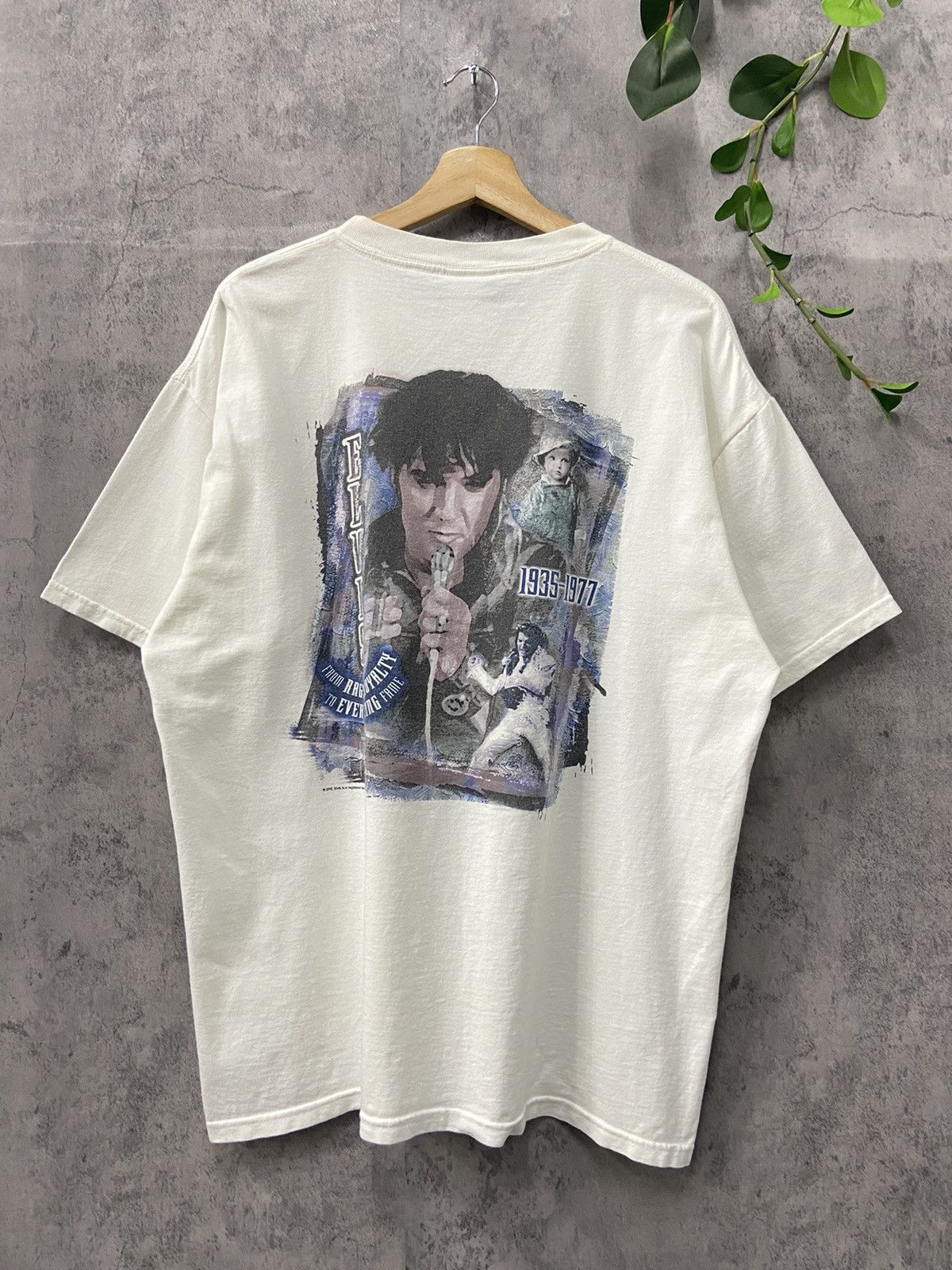 Hard Rock Cafe Vintage 90’s Hard Rock Cafe Elvis Presley Memorial Tshirt Size US XL / EU 56 / 4 - 1 Thumbnail