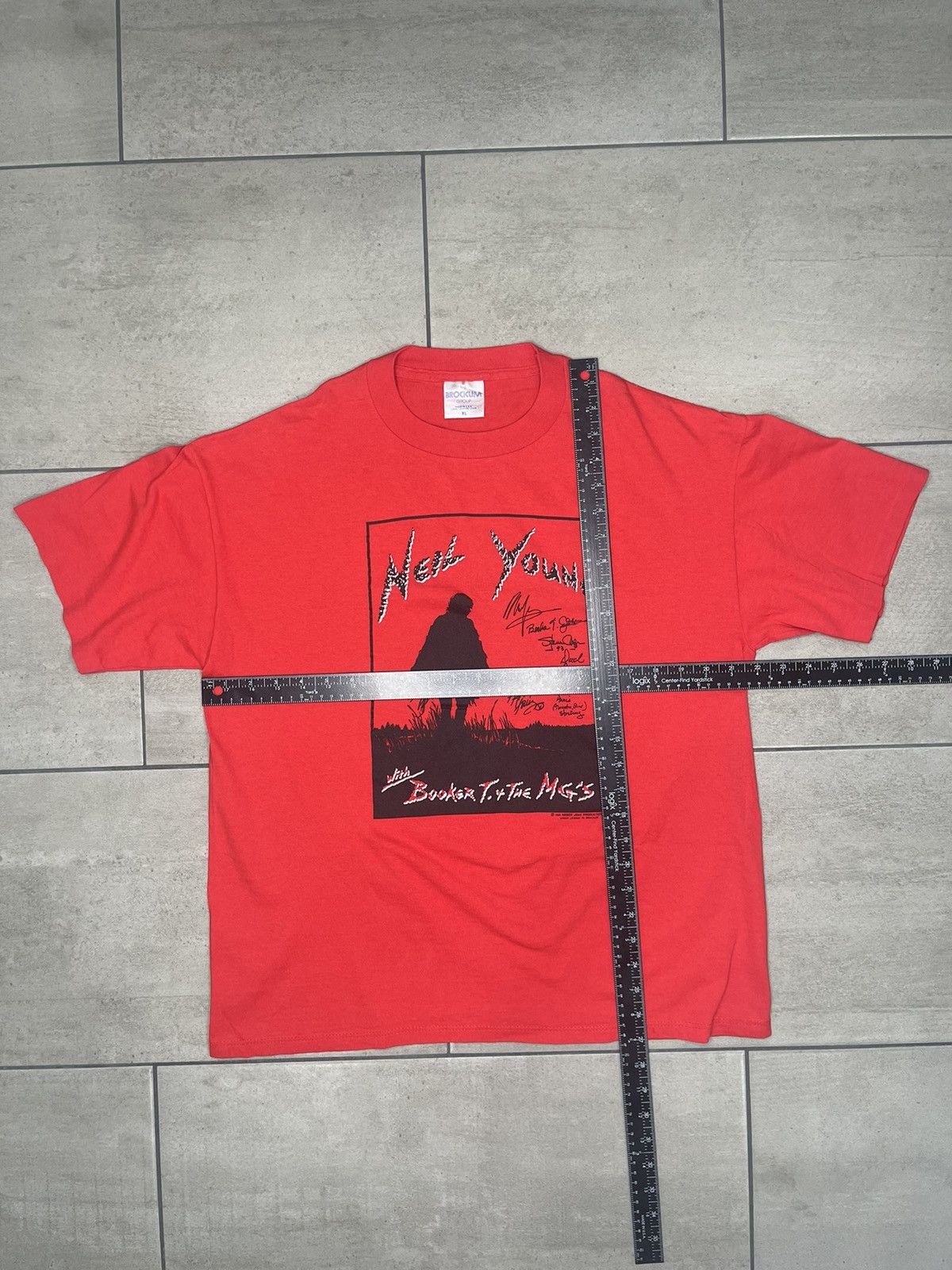 Band Tees Vintage Neil Young tour tee Size US XL / EU 56 / 4 - 6 Thumbnail