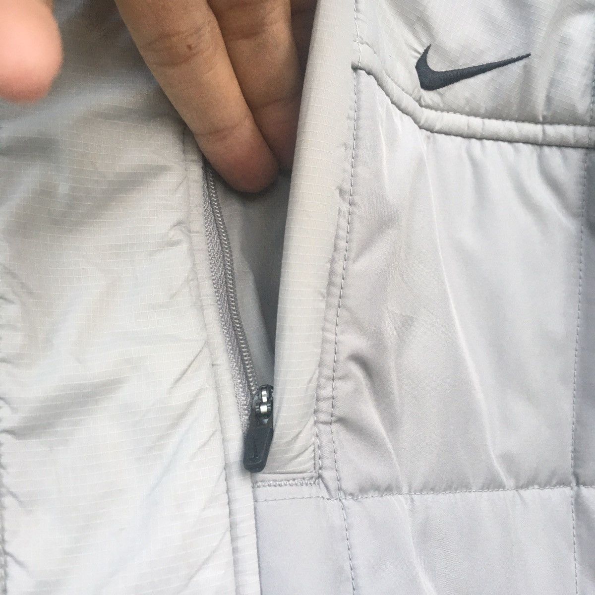 Nike Nike Puffer Jacket Size US XL / EU 56 / 4 - 5 Thumbnail