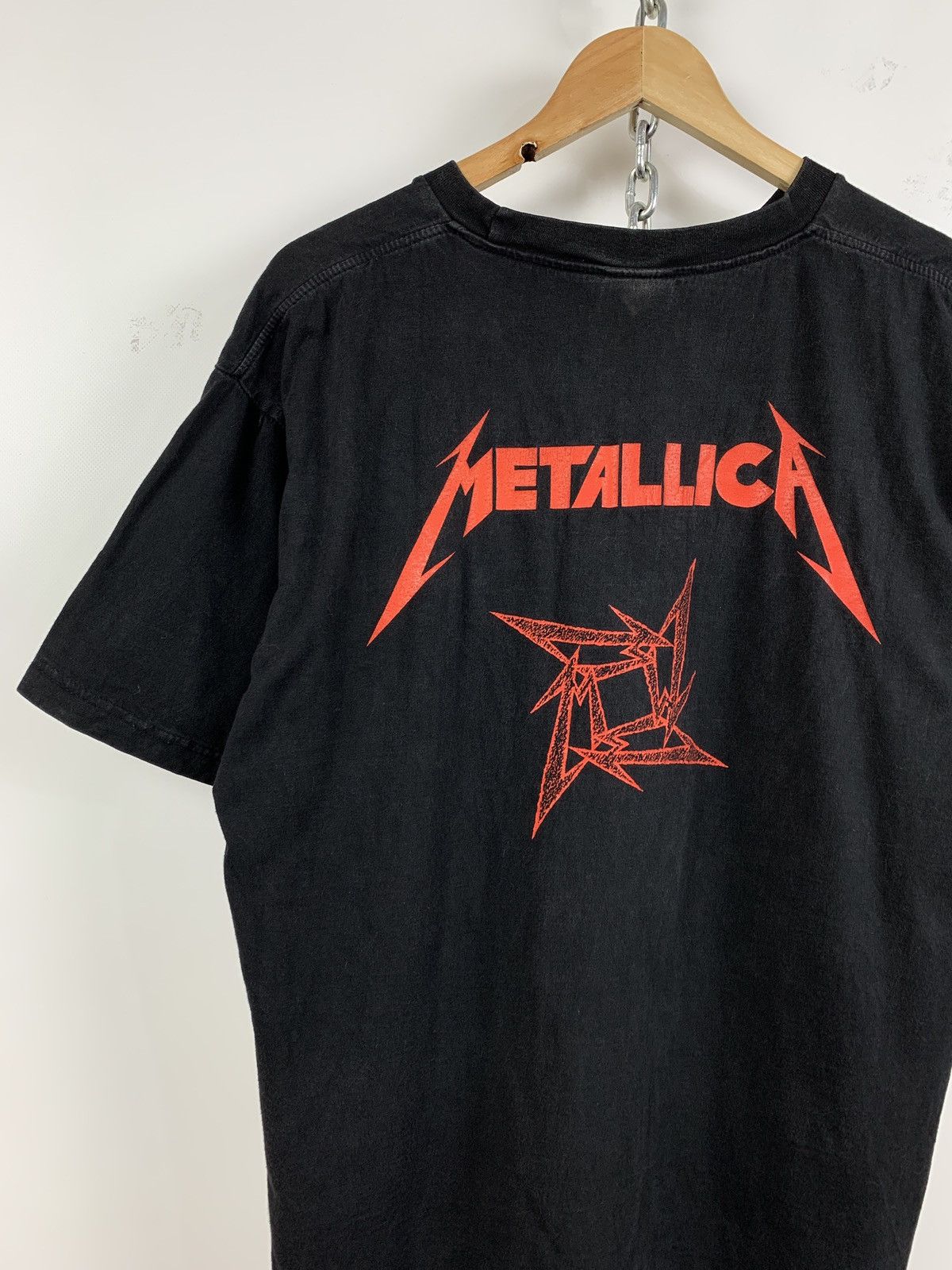Band Tees Vintage Metallica Kill ‘Em All Ninja Star Black T-Shirt Size US XL / EU 56 / 4 - 7 Thumbnail