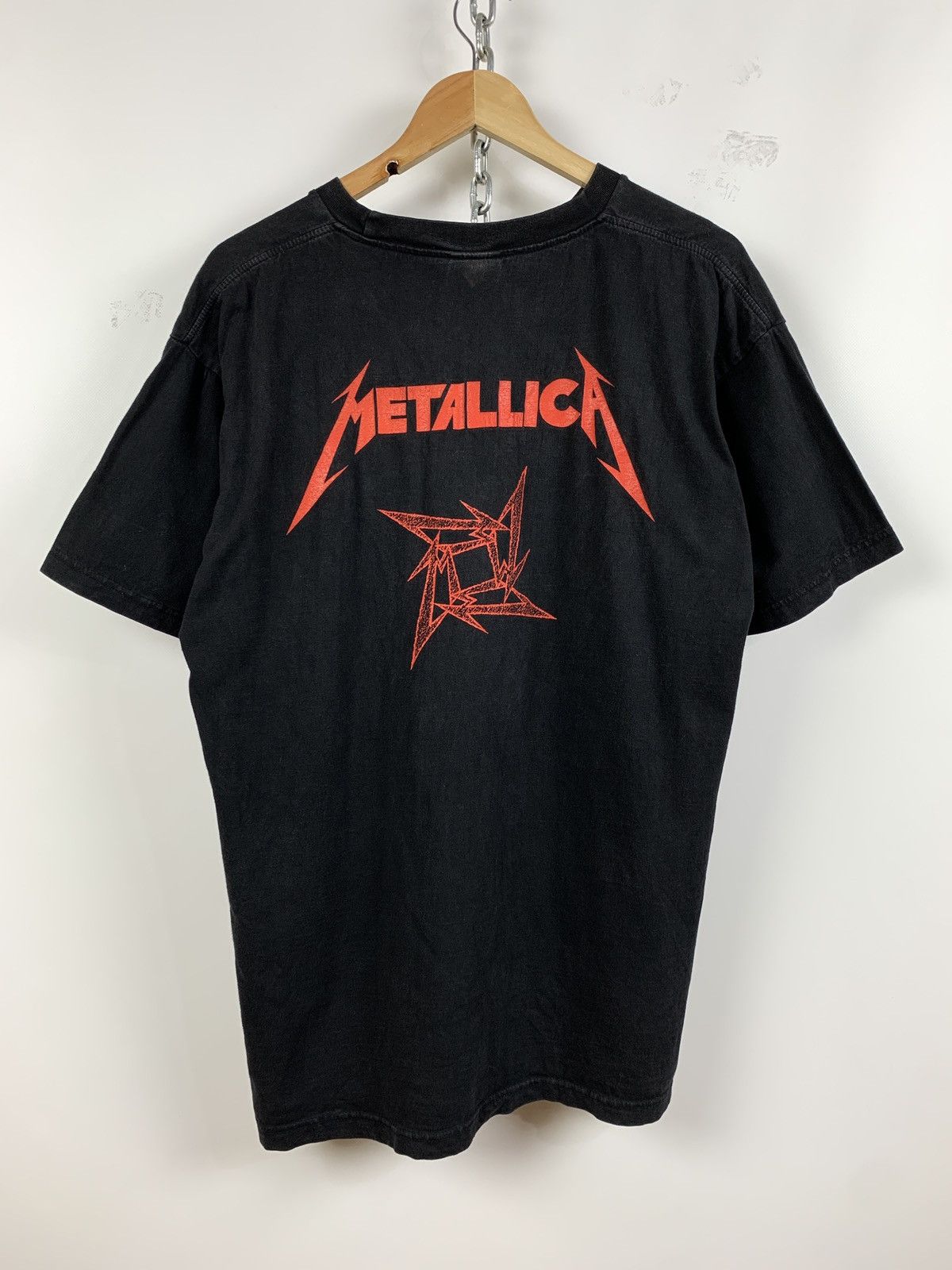 Band Tees Vintage Metallica Kill ‘Em All Ninja Star Black T-Shirt Size US XL / EU 56 / 4 - 3 Thumbnail