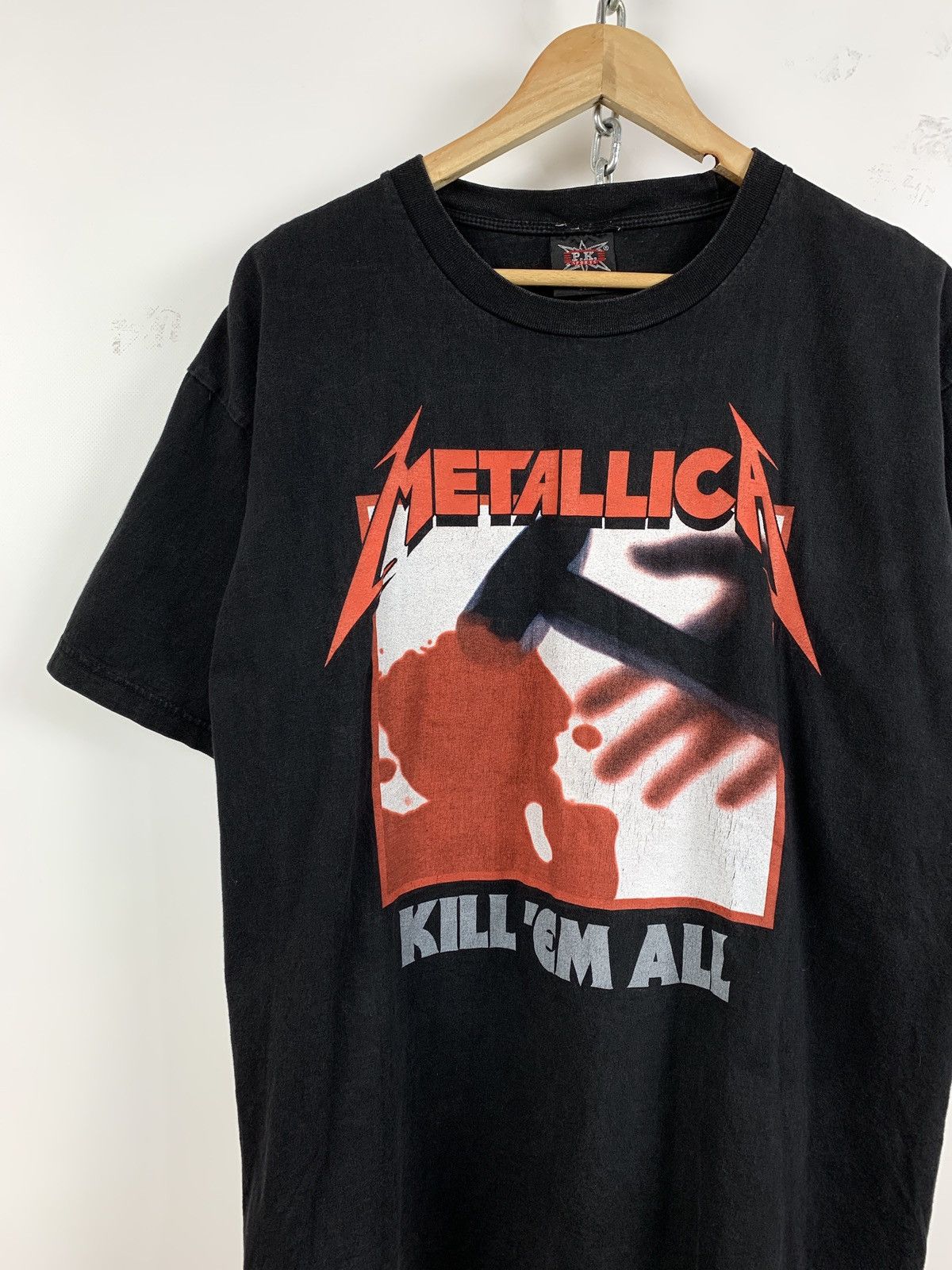 Band Tees Vintage Metallica Kill ‘Em All Ninja Star Black T-Shirt Size US XL / EU 56 / 4 - 4 Thumbnail