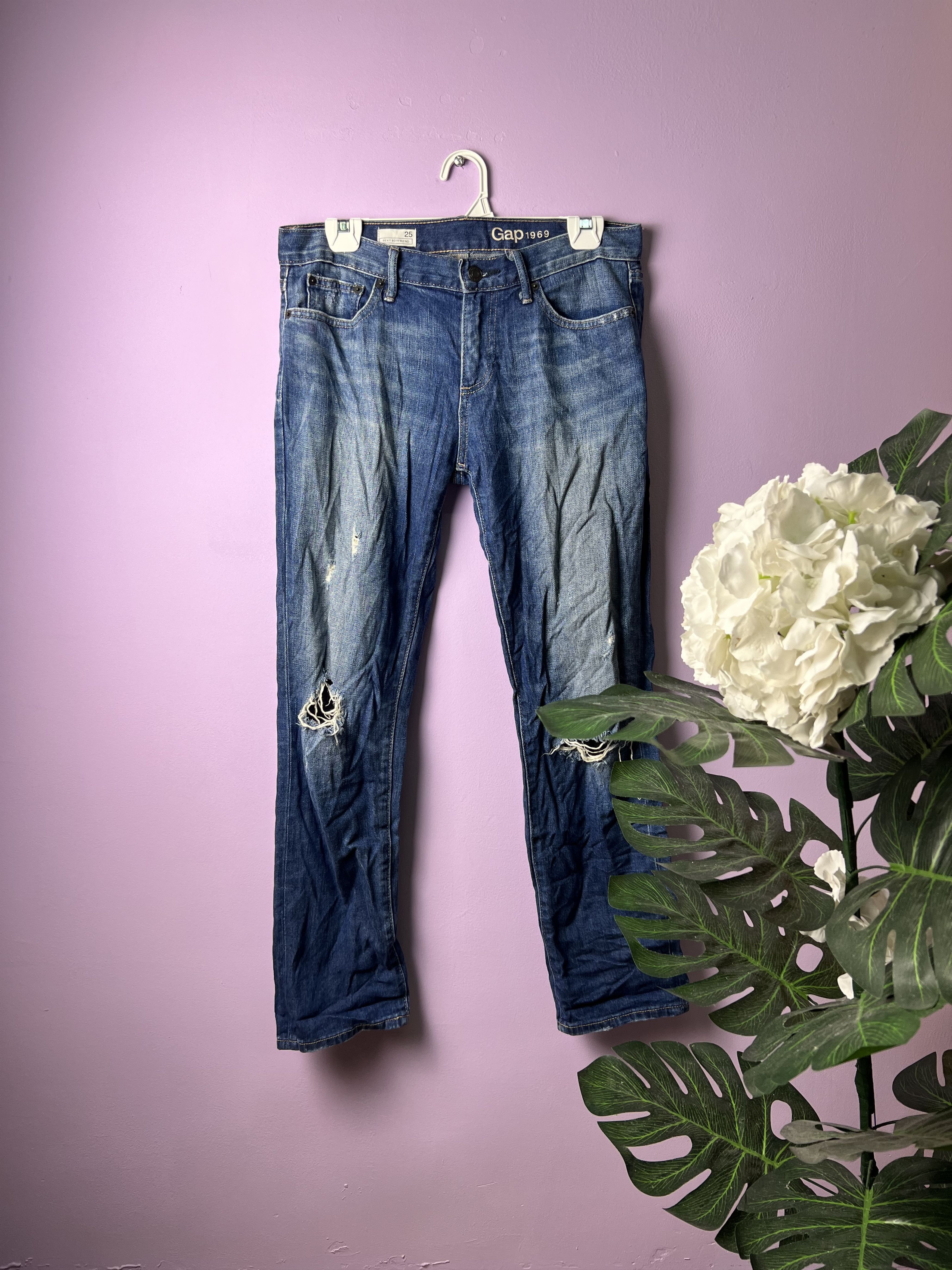 Gap 🔥Gap Distressed Denim Size US 32 / EU 48 - 1 Thumbnail