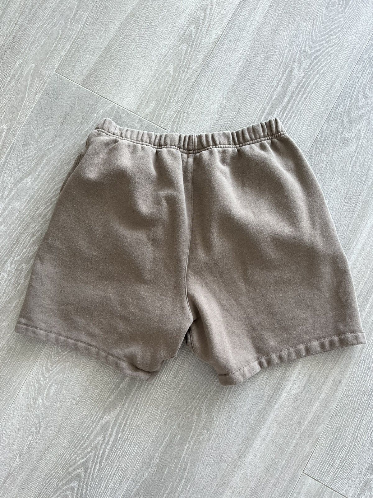 Essentials × Fear of God Shorts size M Size US 31 - 5 Thumbnail