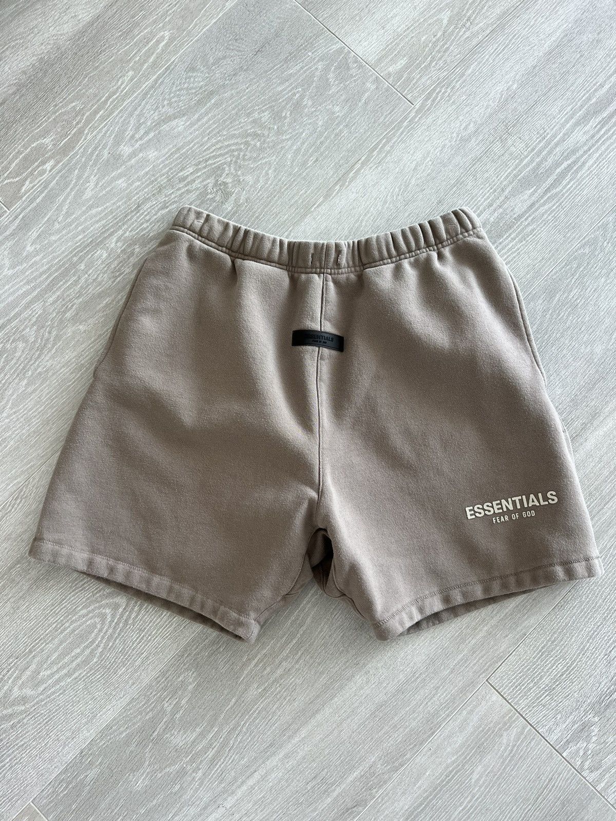 Essentials × Fear of God Shorts size M Size US 31 - 1 Thumbnail
