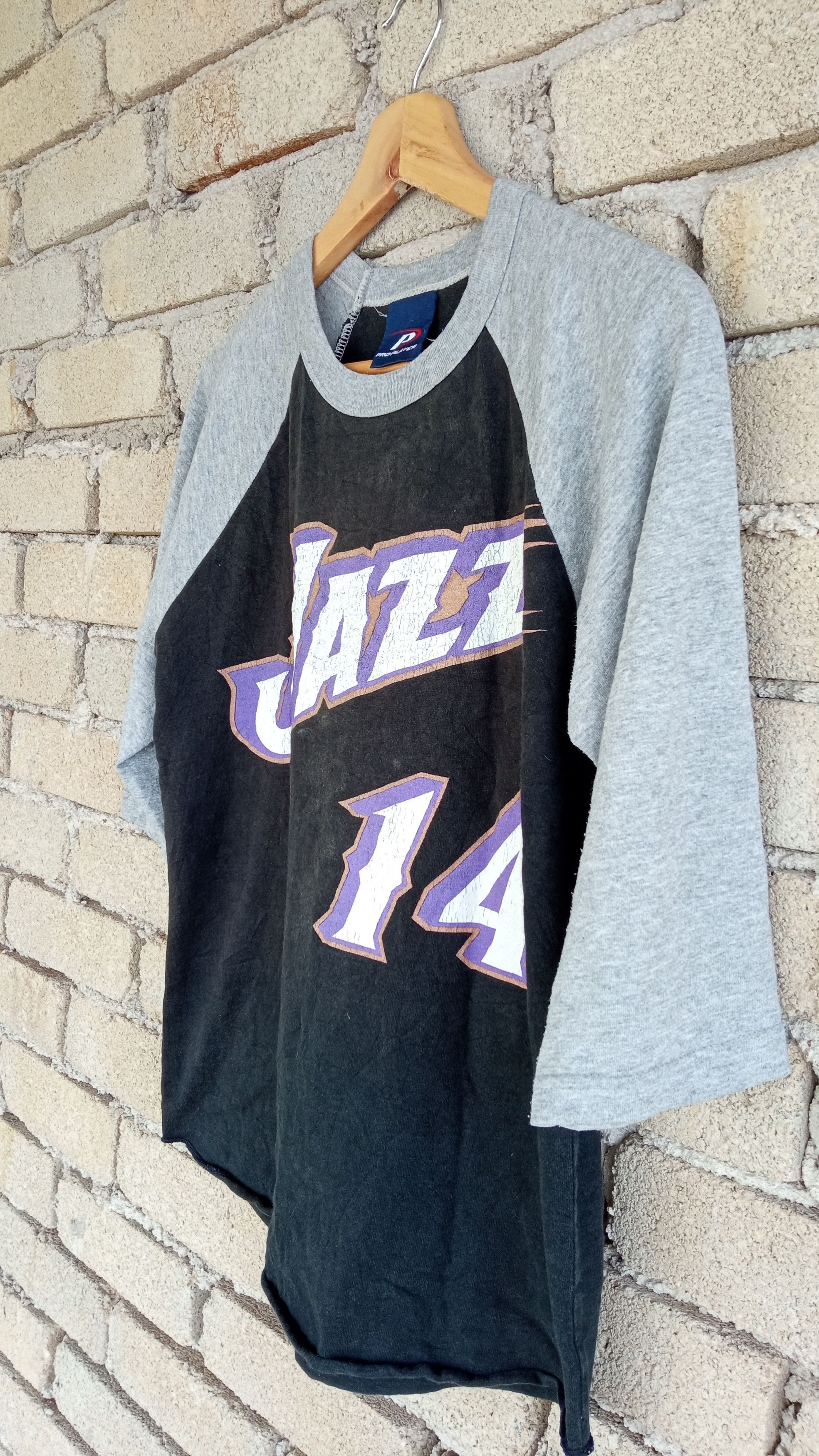 Japanese Brand × NBA × Vintage 🔥🔥Vintage NBA Utah Jazz Jeff Hornacek Raglan T-Shirt Size US S / EU 44-46 / 1 - 7 Thumbnail