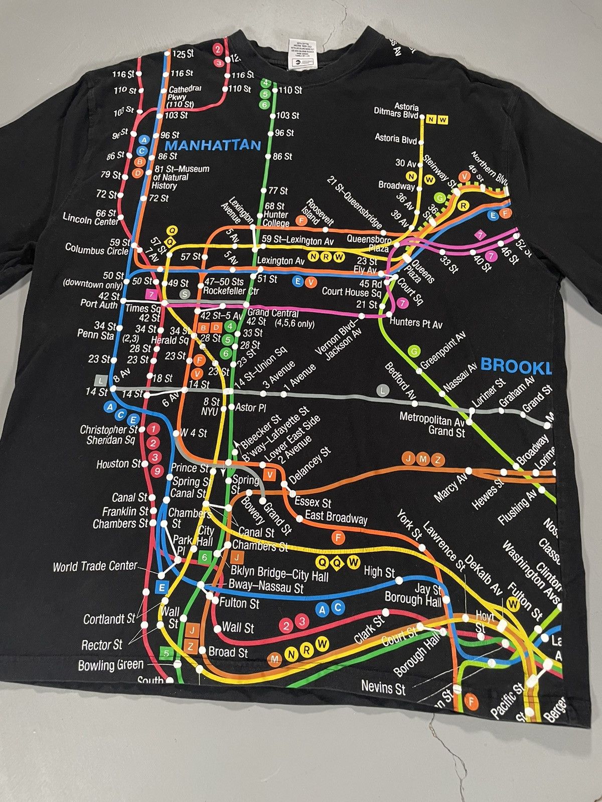 Vintage Vintage Y2K New York City NYC Subway Line Map Graphic Tee Size US XXL / EU 58 / 5 - 3 Thumbnail