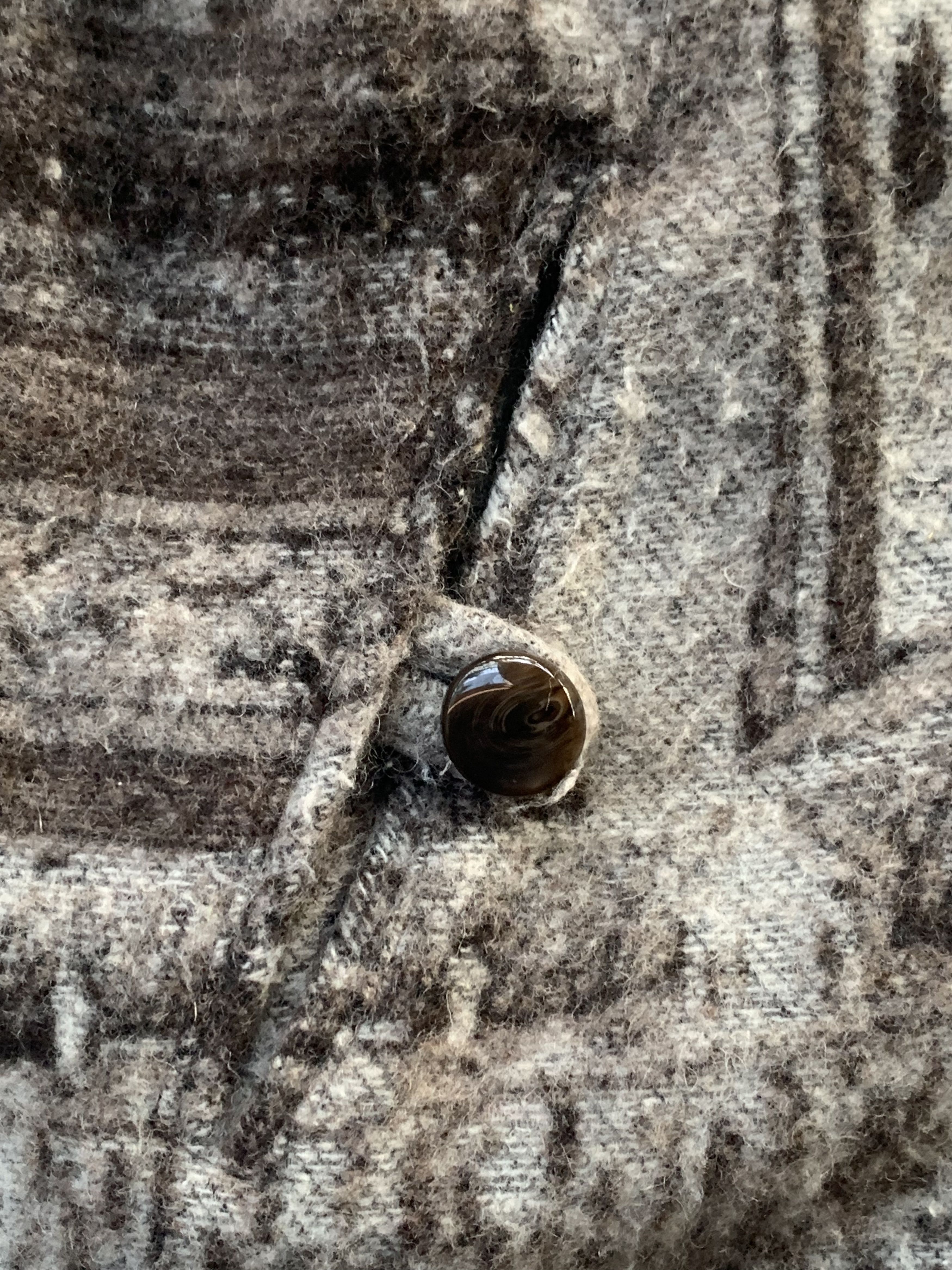 Vintage Vintage City Monument Wool Sweater Size US L / EU 52-54 / 3 - 7 Thumbnail