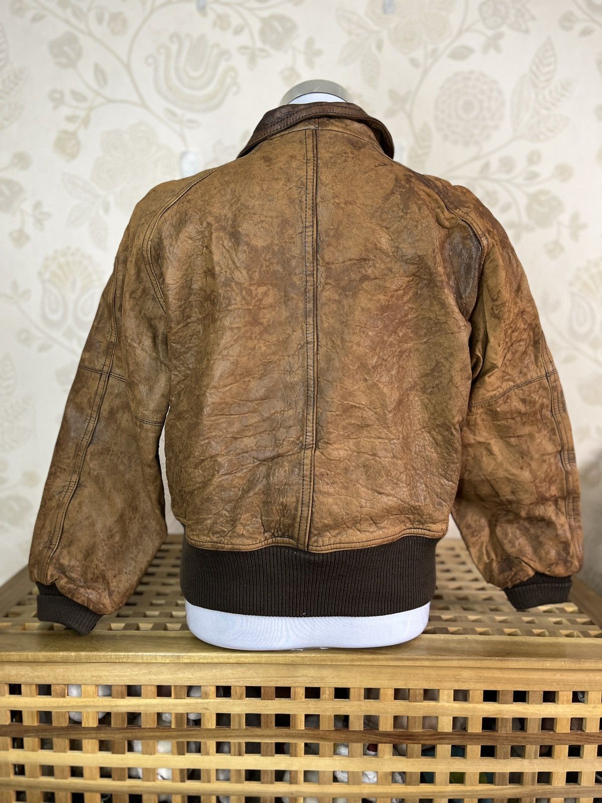 BIGI × Genuine Leather × Vintage Barbiche Men's Bigi Genuine Leather Vintage 80s Japan Size US L / EU 52-54 / 3 - 2 Thumbnail