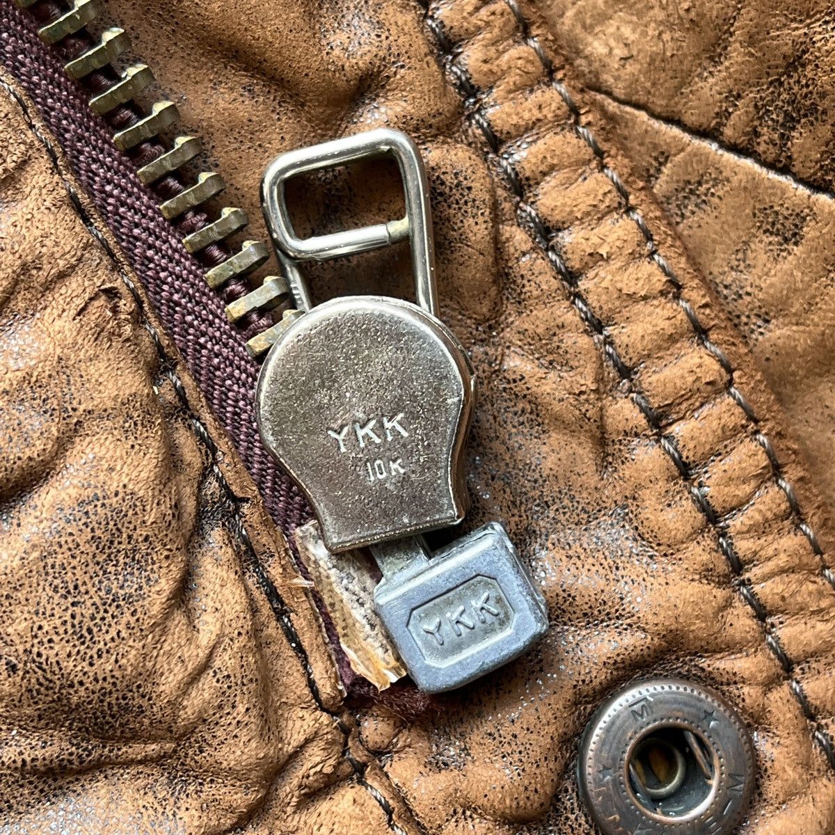 BIGI × Genuine Leather × Vintage Barbiche Men's Bigi Genuine Leather Vintage 80s Japan Size US L / EU 52-54 / 3 - 15 Thumbnail