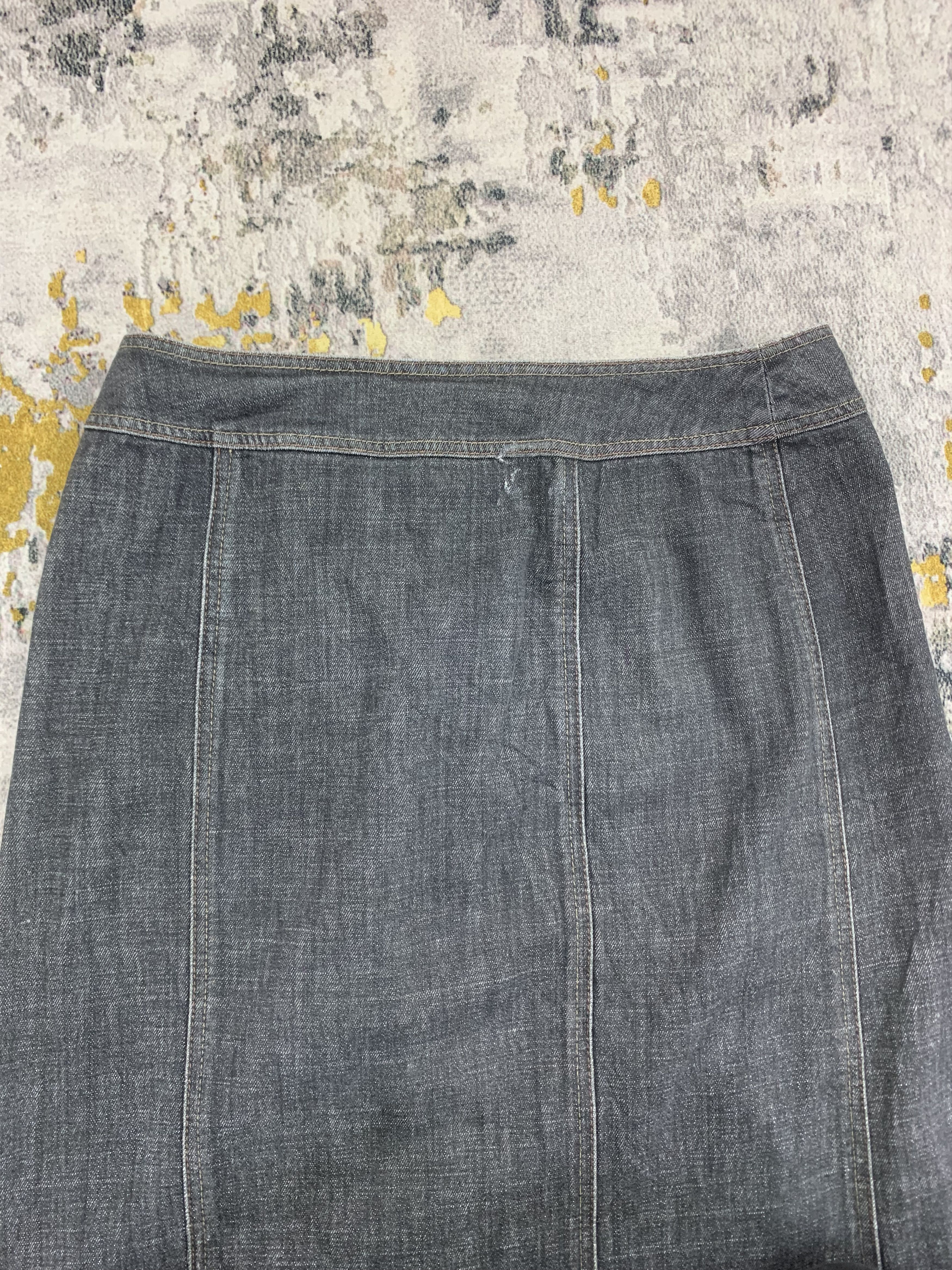Burberry Burberry Denim Skirt 31x15 Size 31" - 5 Thumbnail