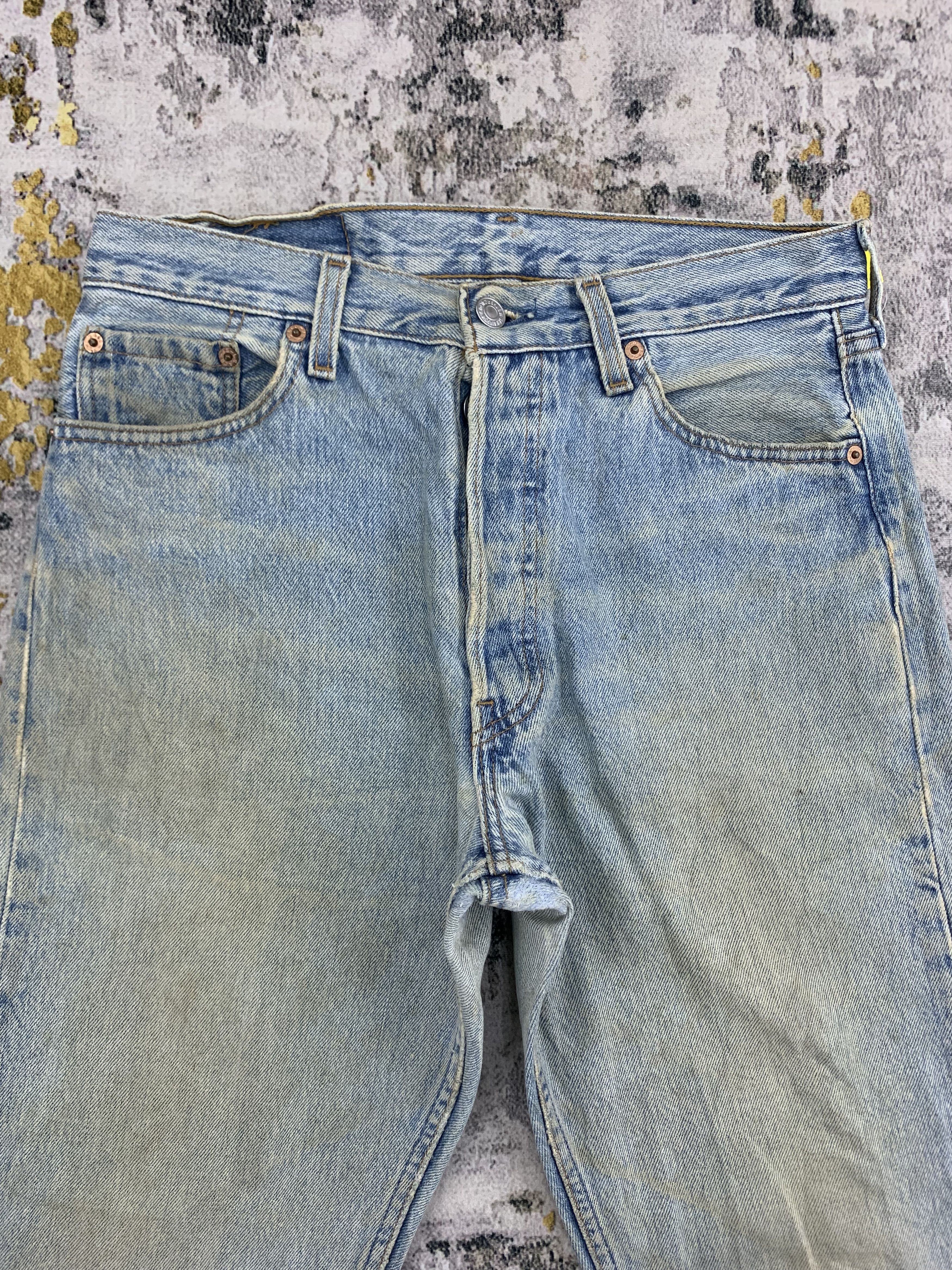Levi's Vintage Levi's 501 Denim 30x30.5 Distressed Faded Dirty Size 30" / US 8 / IT 44 - 2 Thumbnail