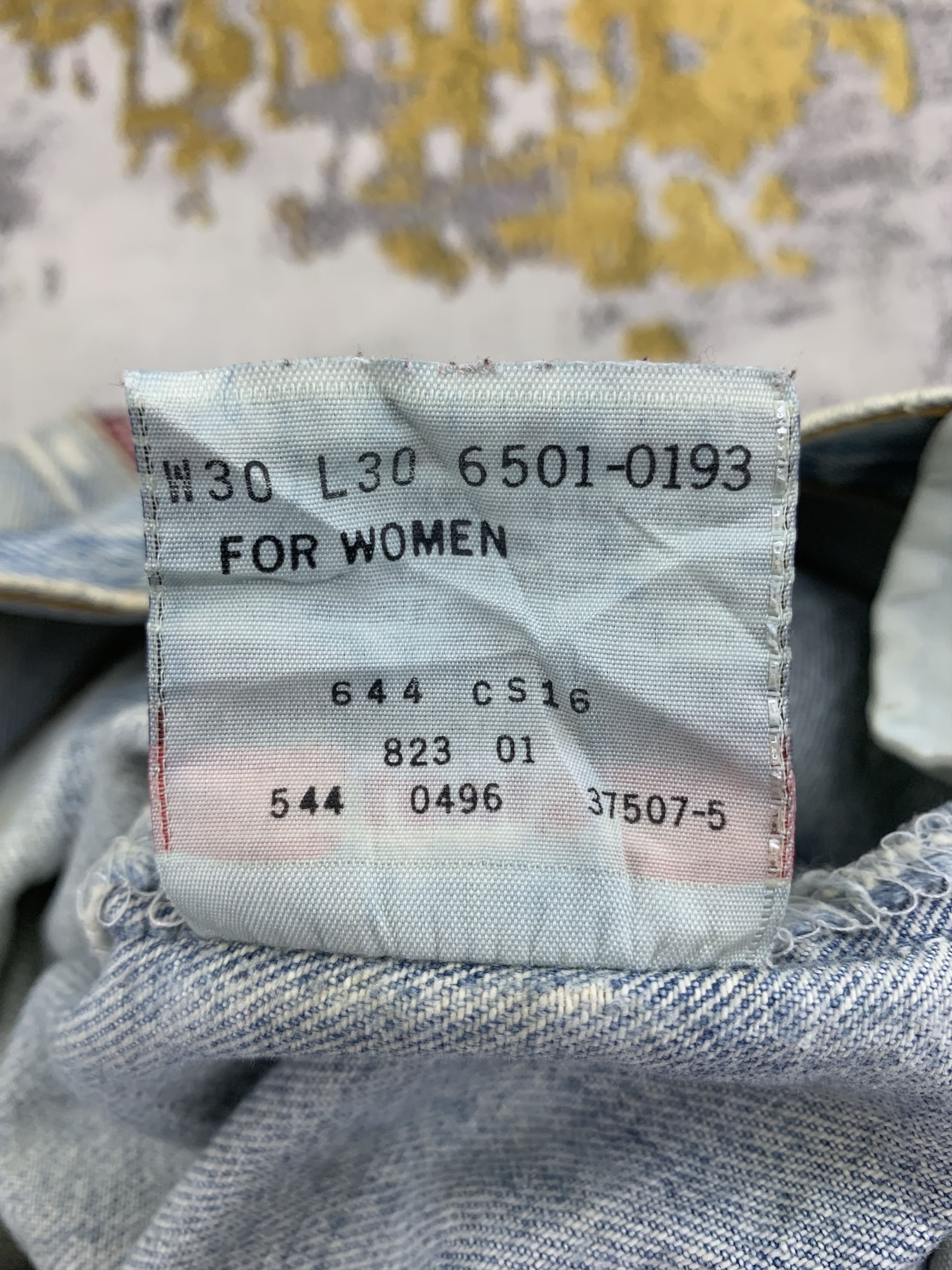 Levi's Vintage Levi's 501 Denim 30x30.5 Distressed Faded Dirty Size 30" / US 8 / IT 44 - 13 Thumbnail