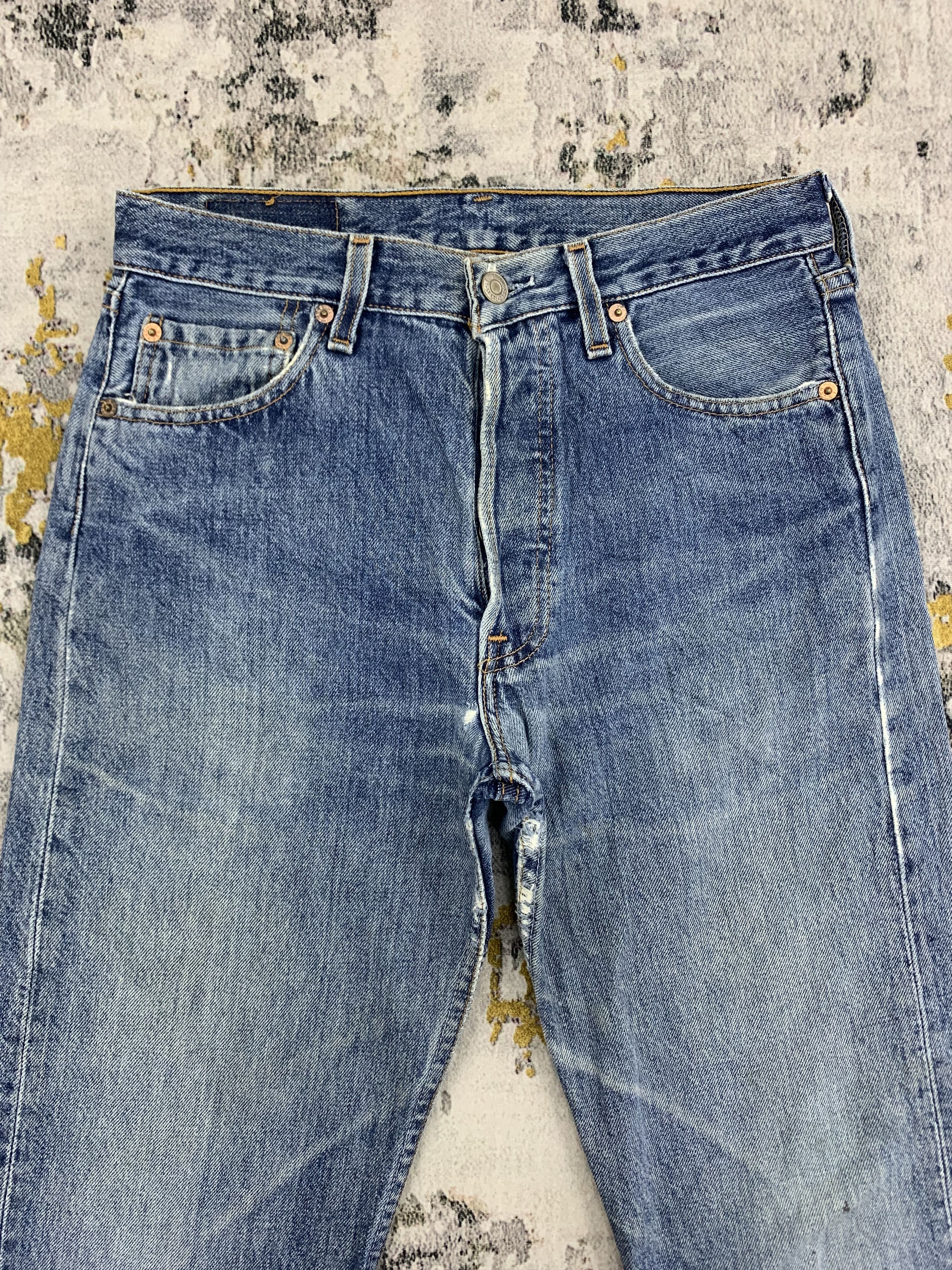 Levi's Vintage Levi's 501 Denim 29x32.5 Distressed Faded Size US 29 - 2 Thumbnail