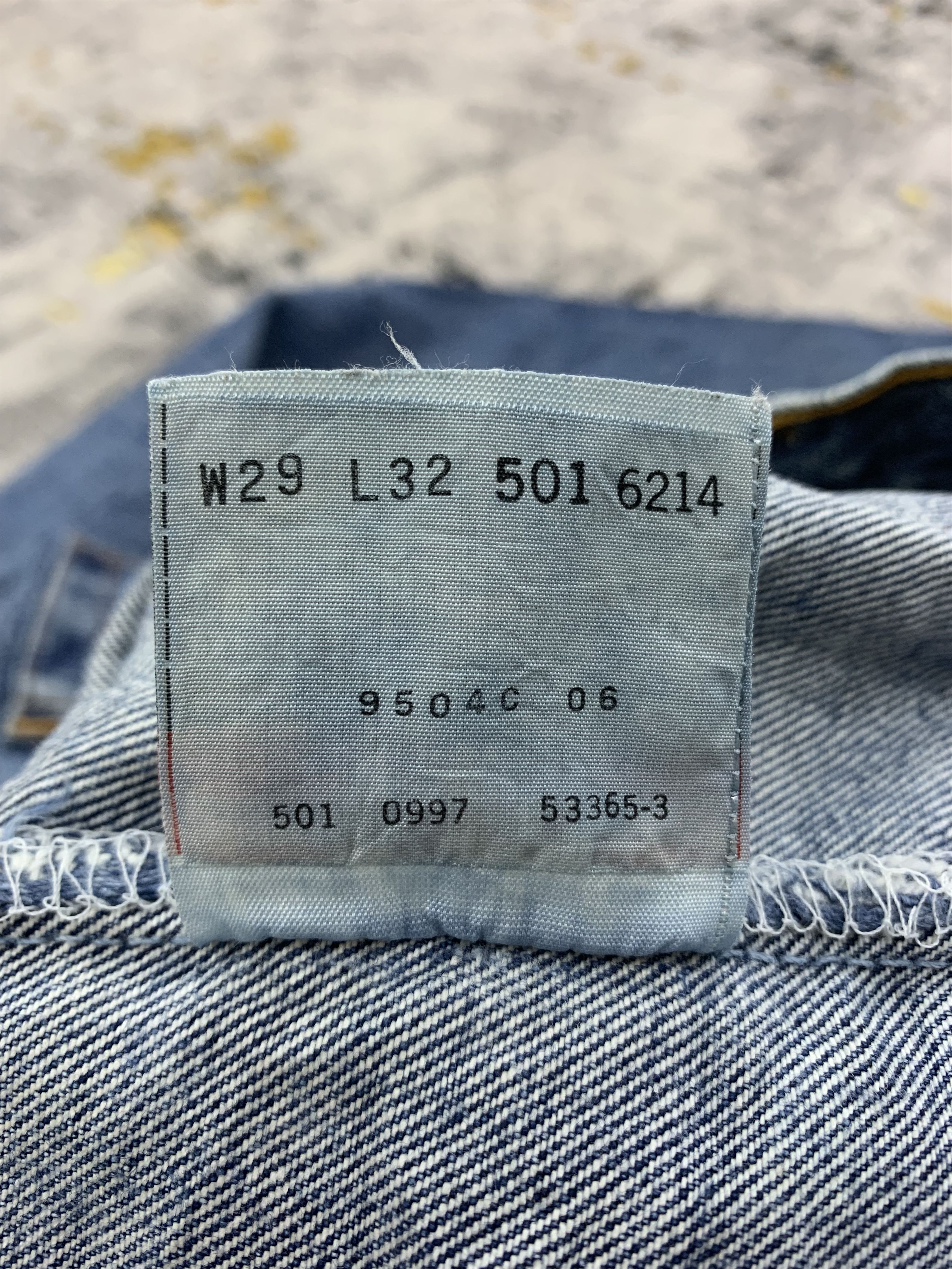 Levi's Vintage Levi's 501 Denim 29x32.5 Distressed Faded Size US 29 - 12 Thumbnail