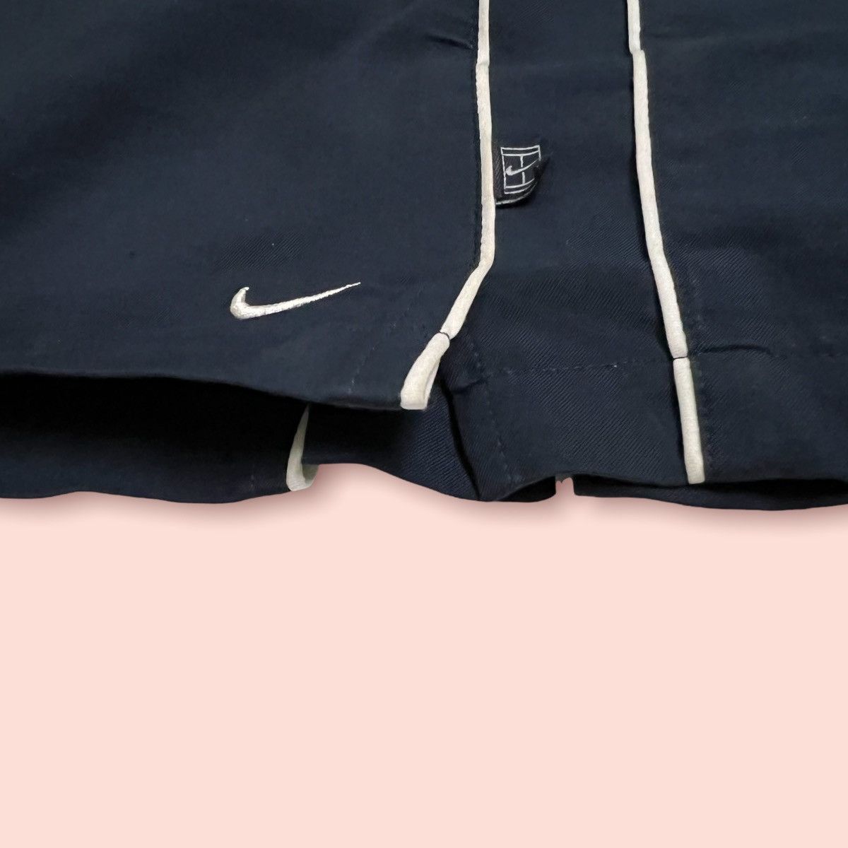 Nike × Vintage VINTAGE NIKE COURT TENNIS SHORTS Size US 32 / EU 48 - 10 Thumbnail