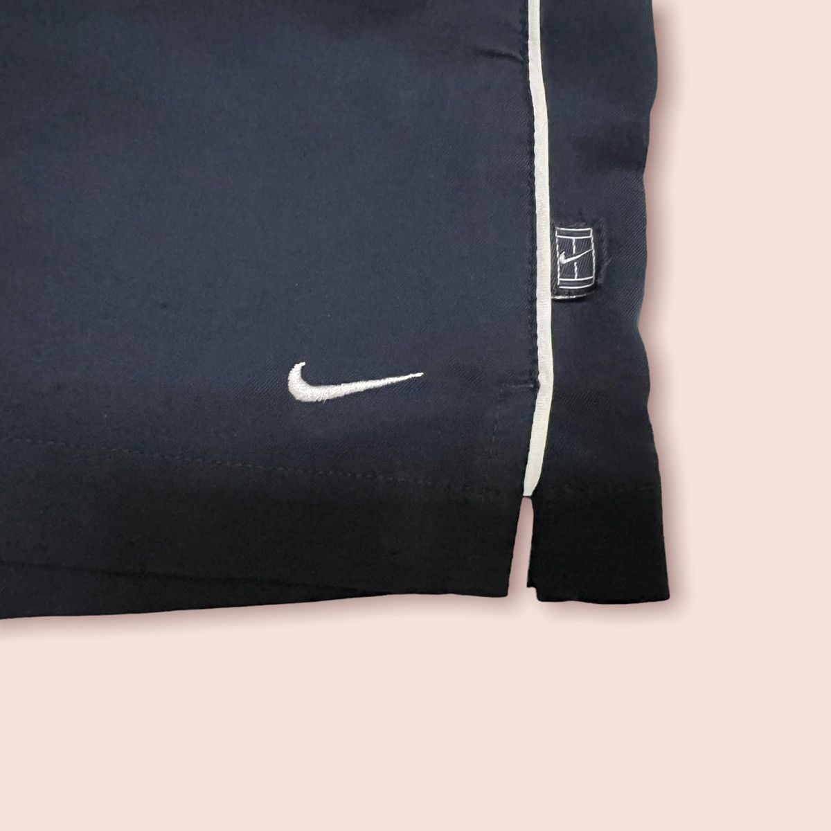 Nike × Vintage VINTAGE NIKE COURT TENNIS SHORTS Size US 32 / EU 48 - 2 Thumbnail