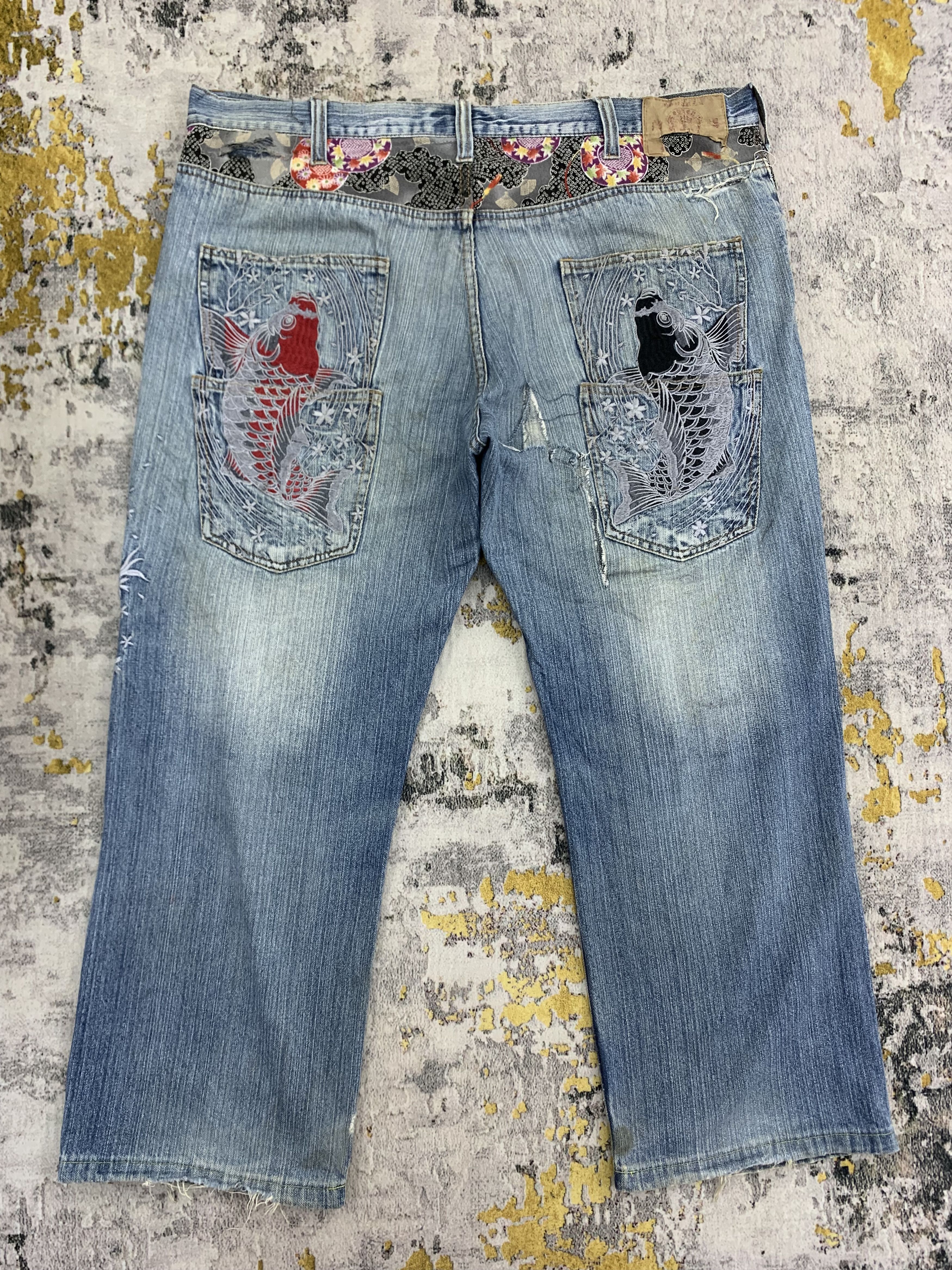 Japanese Brand Japanese Brand Embroidered Denim 39x27 Distressed Dirty Size US 39 - 5 Thumbnail