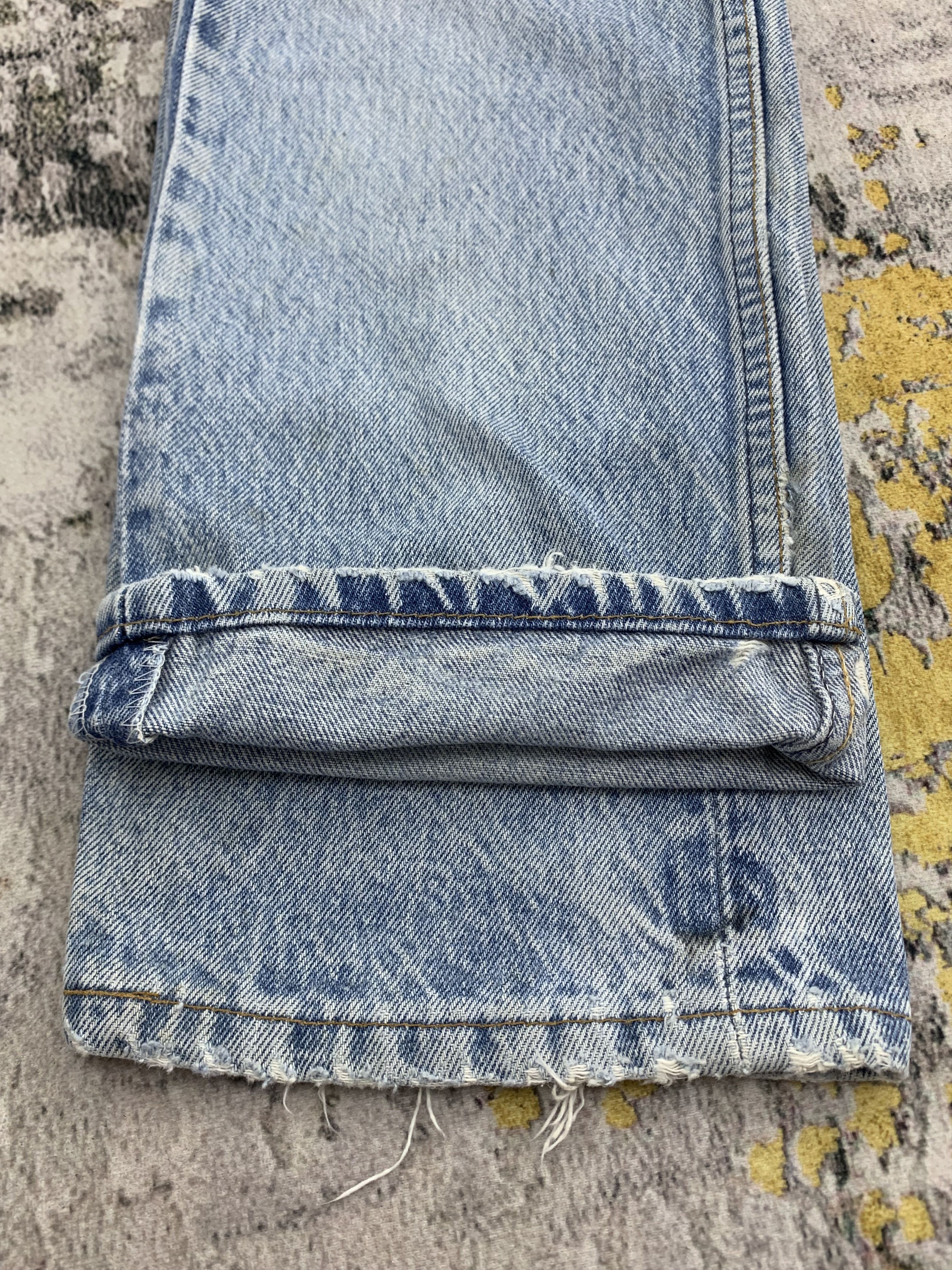 Levi's Vintage Levi's 501xx Denim 29x31.5 Distressed Faded Dirty Size US 29 - 13 Thumbnail