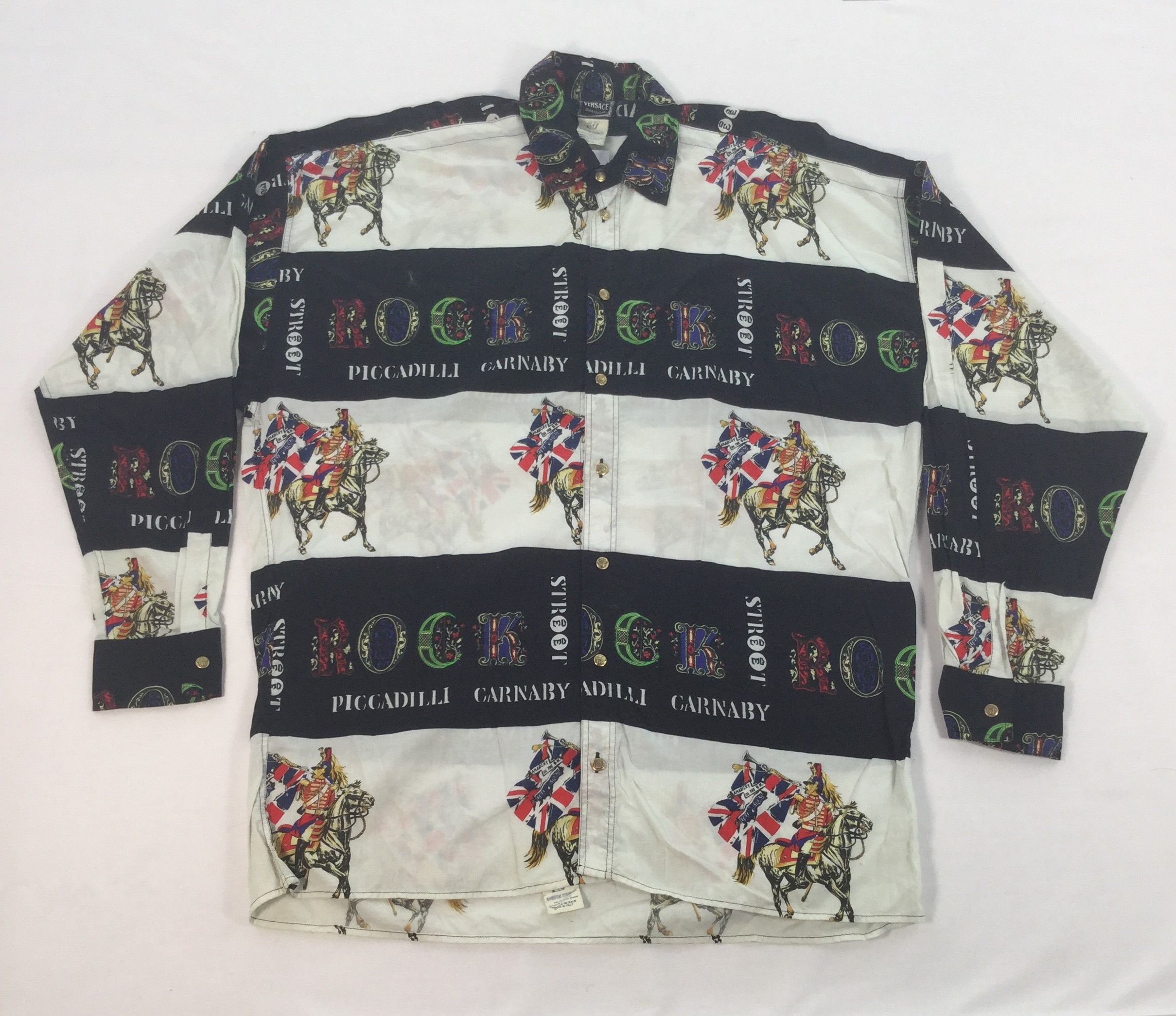 Versace Vintage VERSACE ROCKPICCADILLY CARNABY SHIRT Size US L / EU 52-54 / 3 - 1 Thumbnail