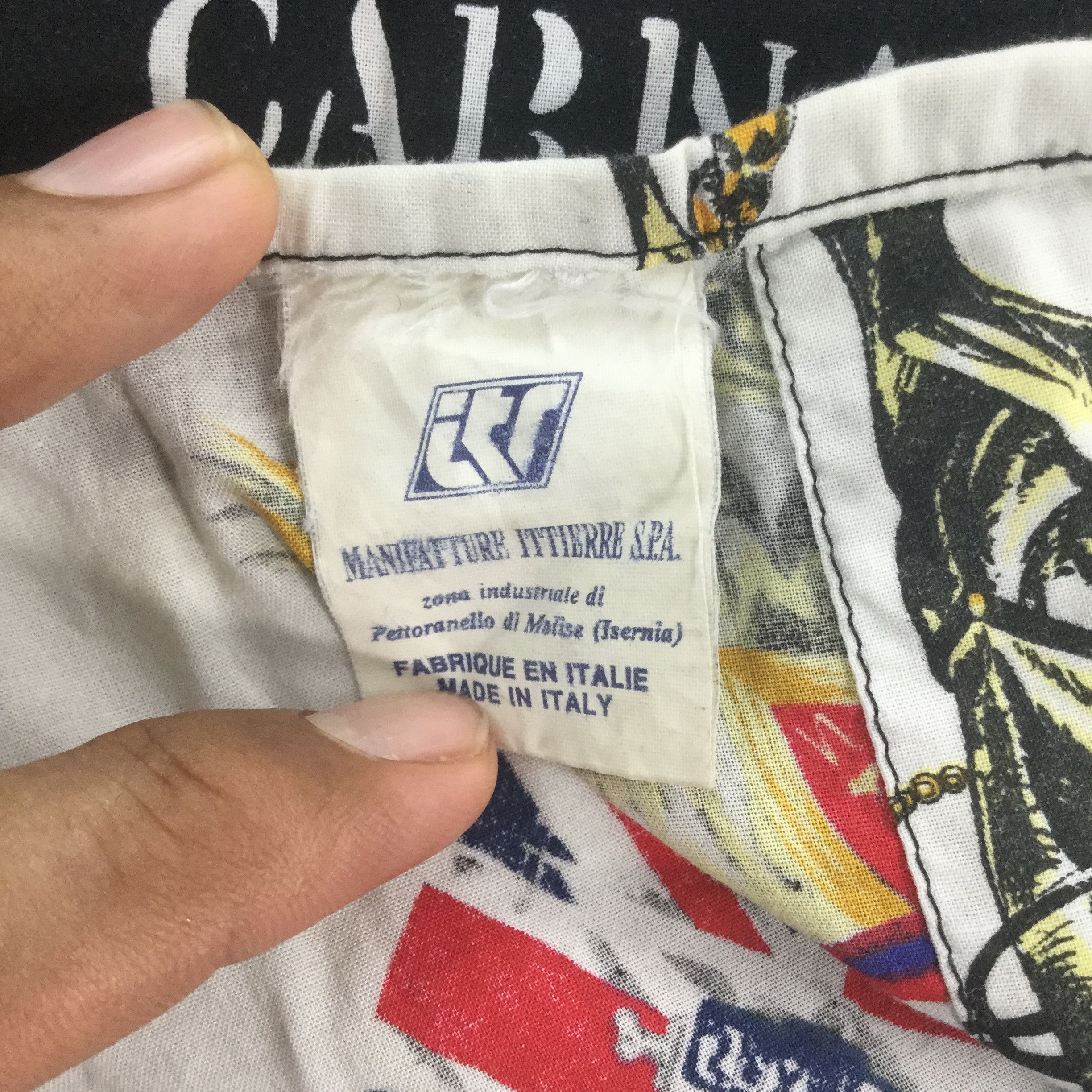 Versace Vintage VERSACE ROCKPICCADILLY CARNABY SHIRT Size US L / EU 52-54 / 3 - 7 Thumbnail