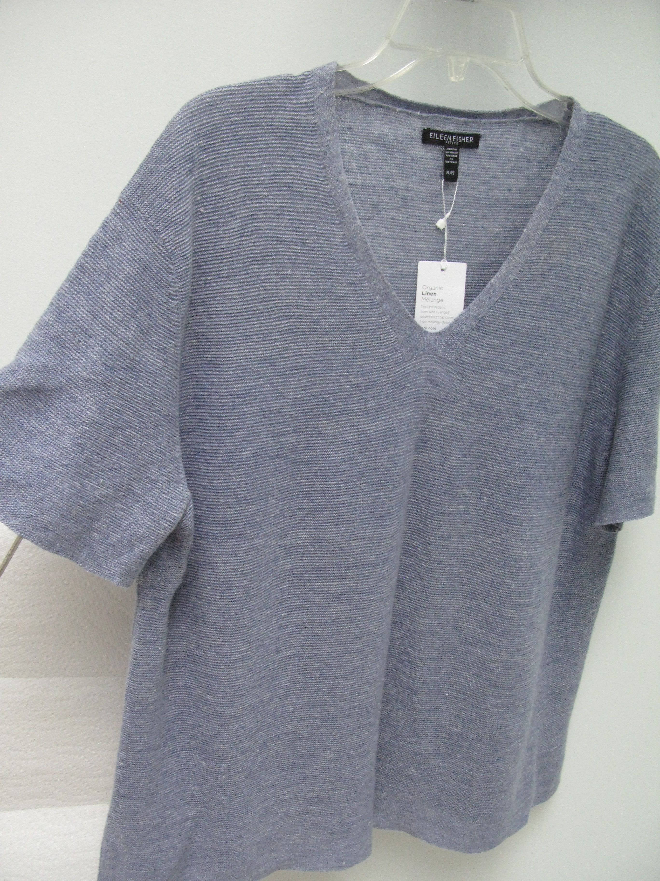 Short sleeve top