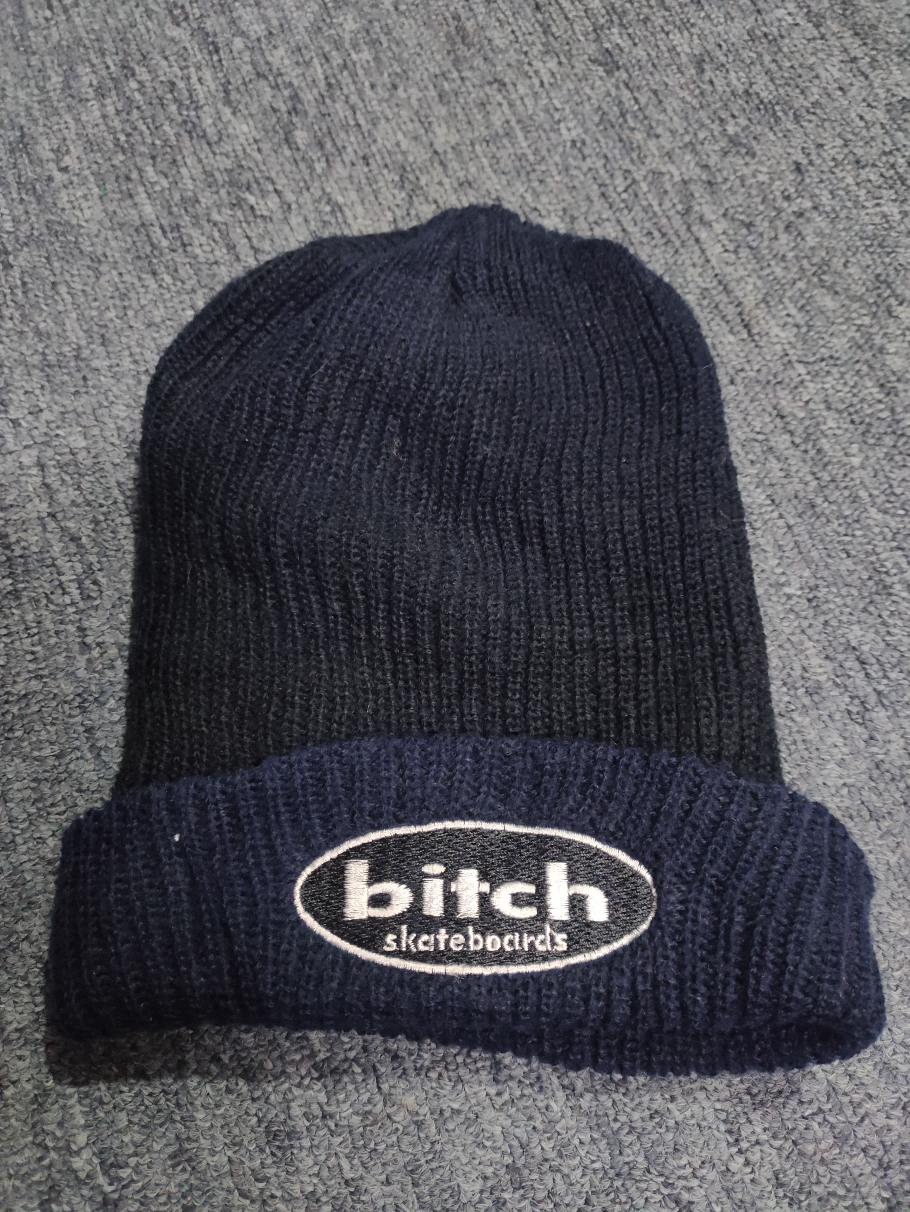Vintage Vintage Bitch skateboard beanie hat Size ONE SIZE - 2 Thumbnail