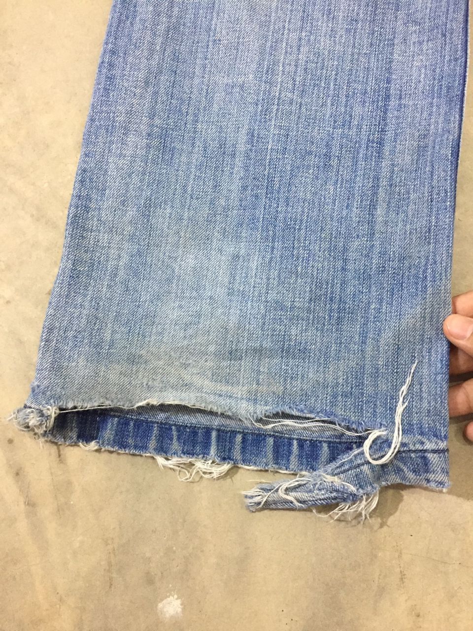 Diesel Diesel Lemmen 008EW Italy Distressed Jeans W33 L42.5 Size US 33 - 19 Thumbnail