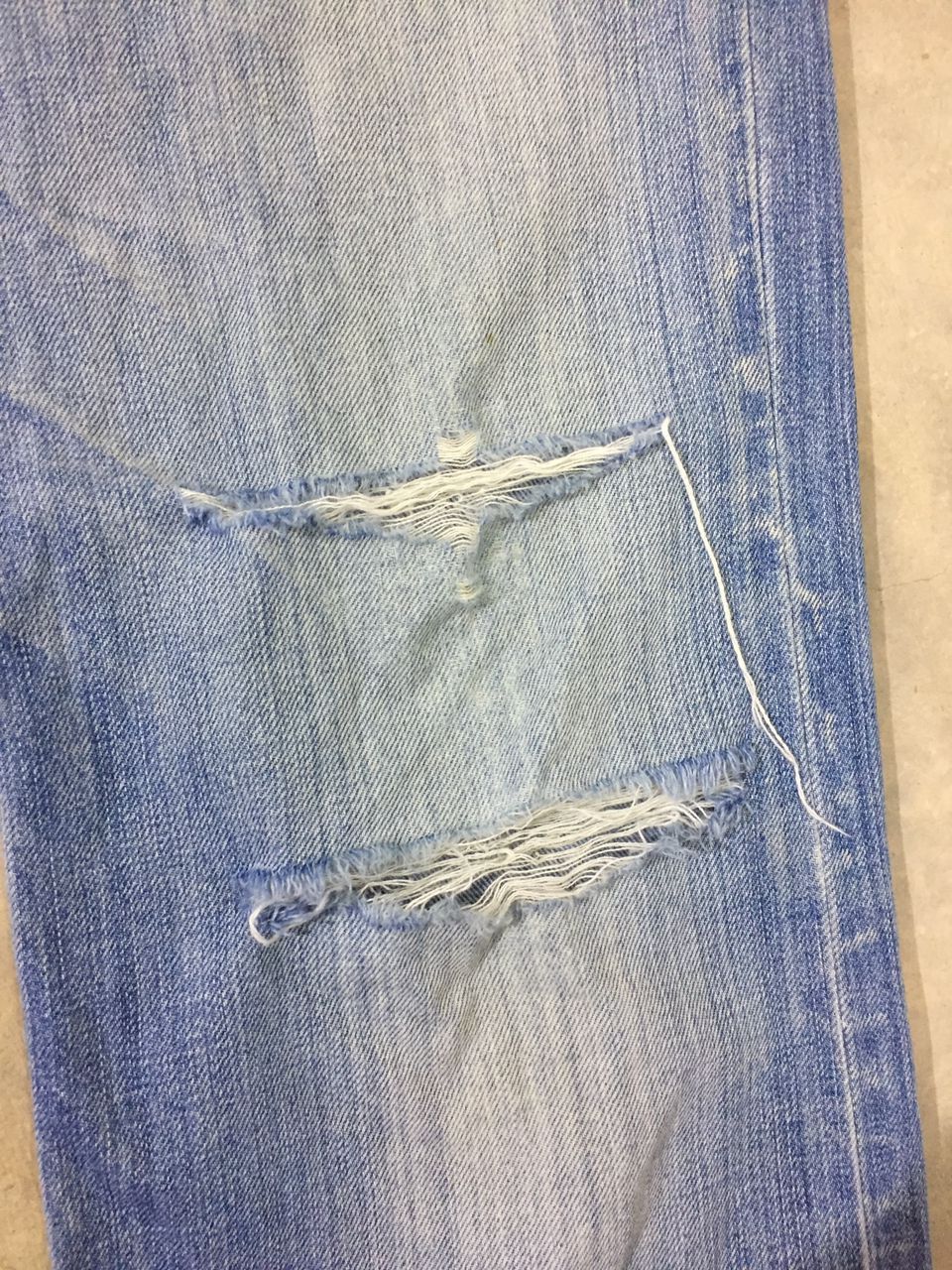 Diesel Diesel Lemmen 008EW Italy Distressed Jeans W33 L42.5 Size US 33 - 8 Thumbnail