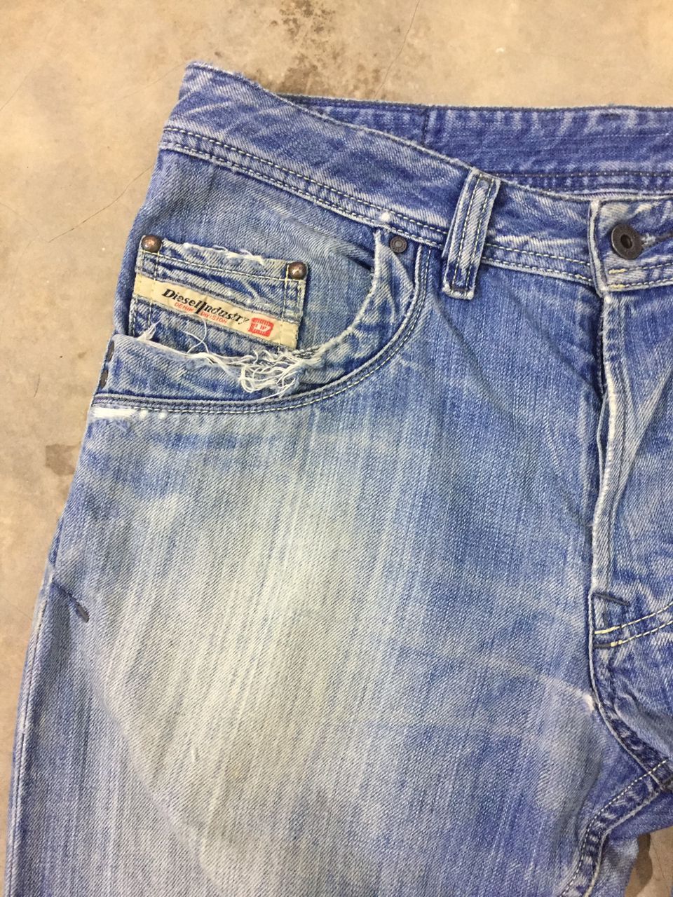 Diesel Diesel Lemmen 008EW Italy Distressed Jeans W33 L42.5 Size US 33 - 5 Thumbnail