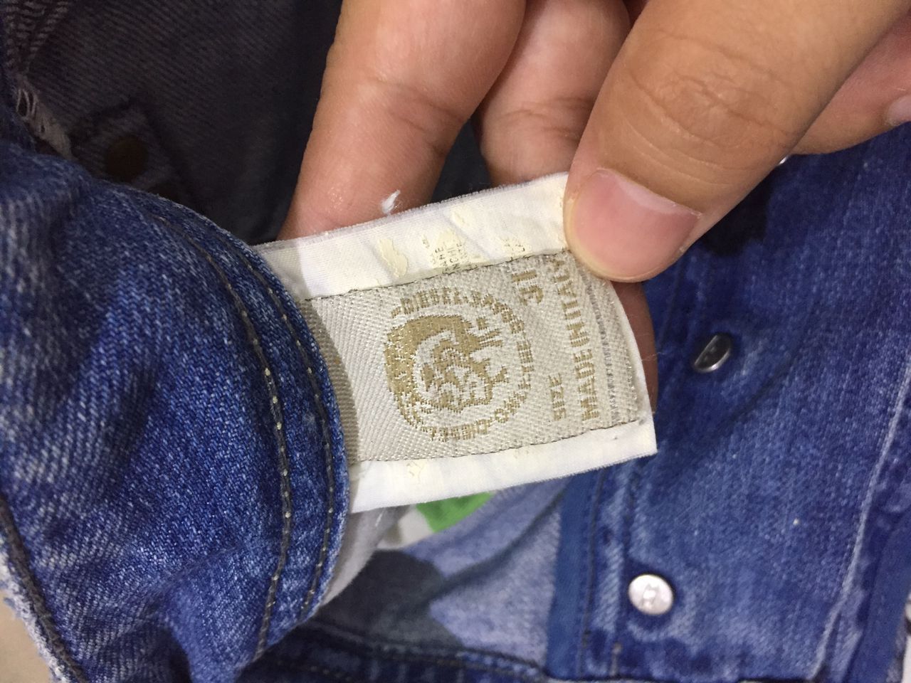 Diesel Diesel Lemmen 008EW Italy Distressed Jeans W33 L42.5 Size US 33 - 12 Thumbnail