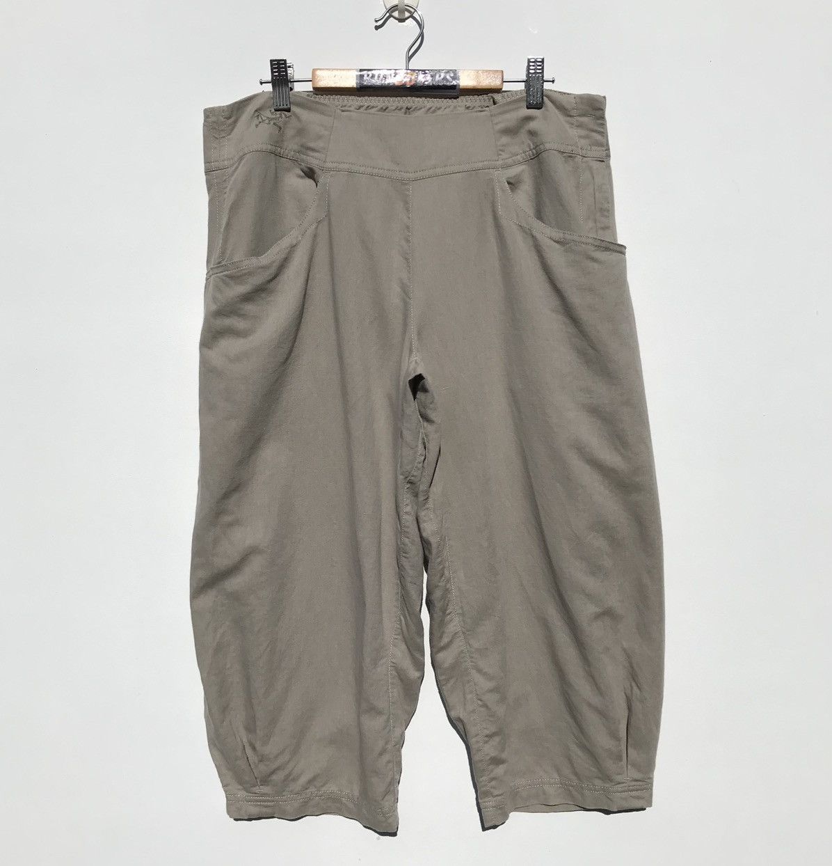 Arc'teryx Arc’teryx Short Pants Arc'teryx Outdoor Life Size 32" / US 10 / IT 46 - 1 Thumbnail