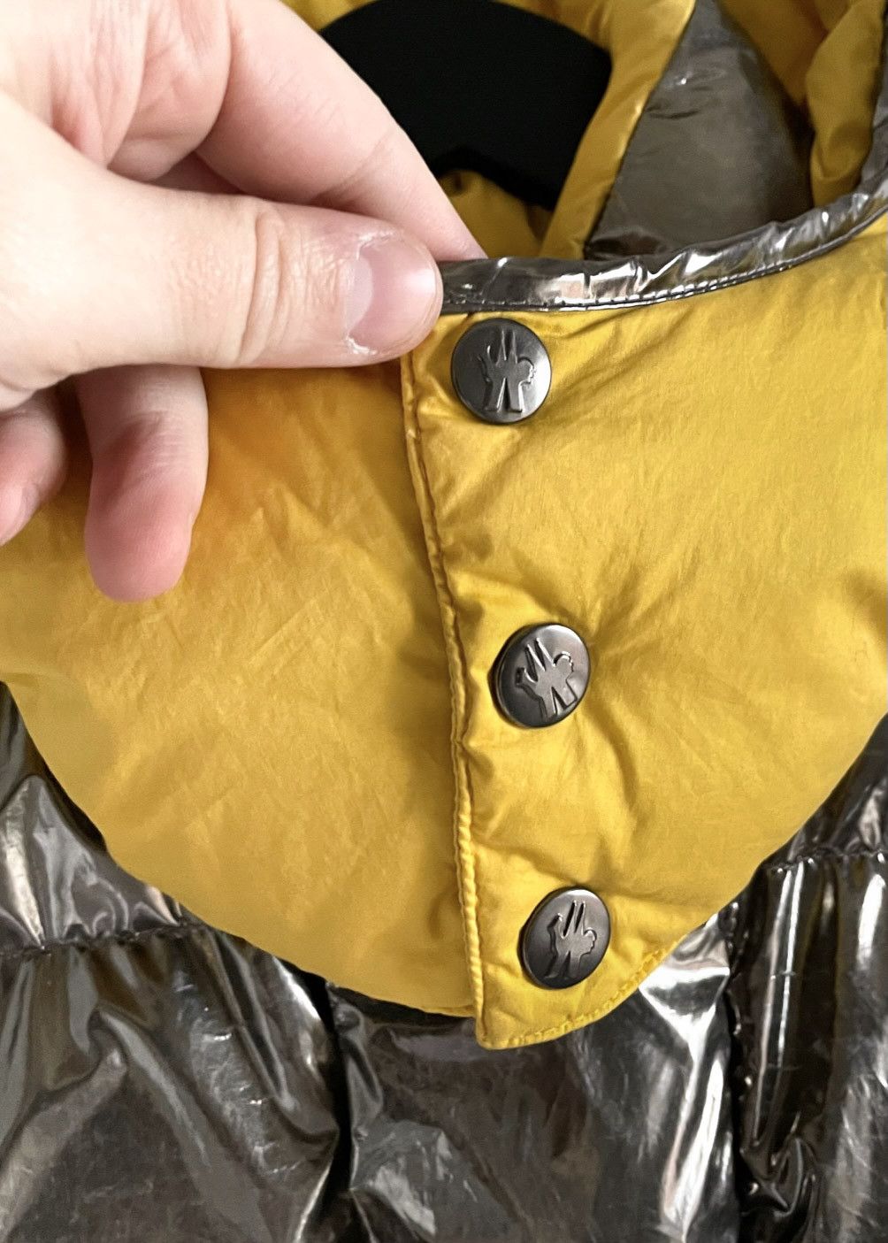 Moncler Genius Moncler Genius 1952 Prele Metallic Yellow Reversible Coat Size US L / EU 52-54 / 3 - 3 Thumbnail