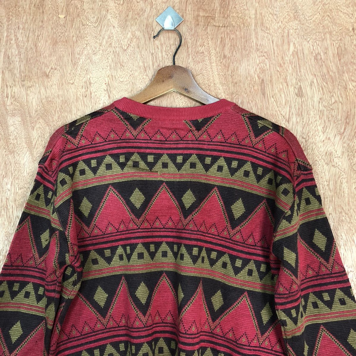 Japanese Brand DL Japan Navajo Red Knitwear vintage japan art #c820 Size US S / EU 44-46 / 1 - 11 Thumbnail