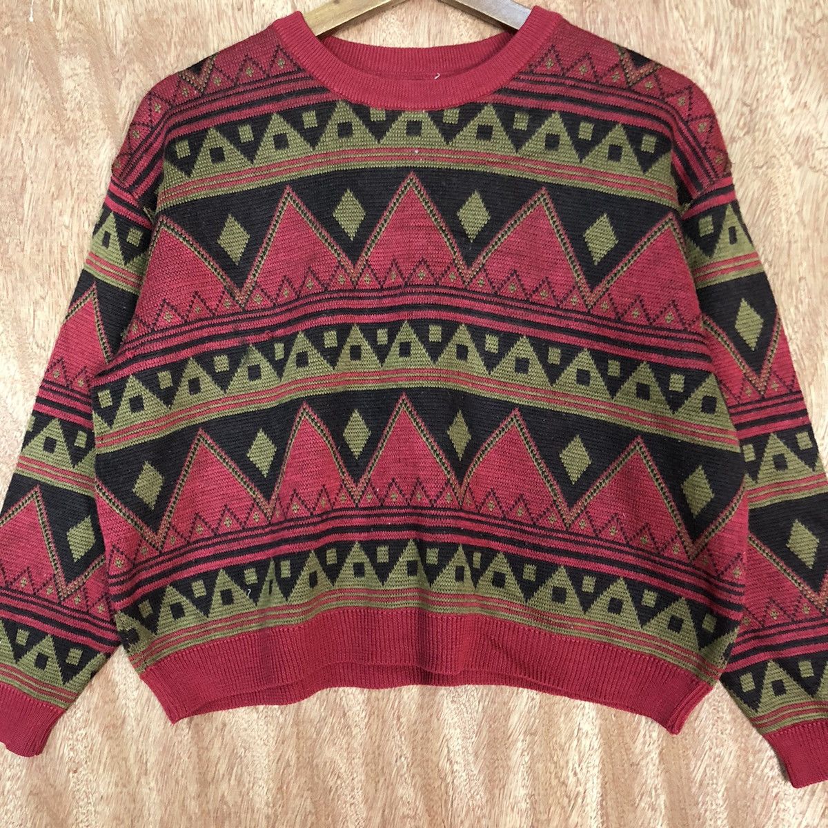 Japanese Brand DL Japan Navajo Red Knitwear vintage japan art #c820 Size US S / EU 44-46 / 1 - 8 Thumbnail