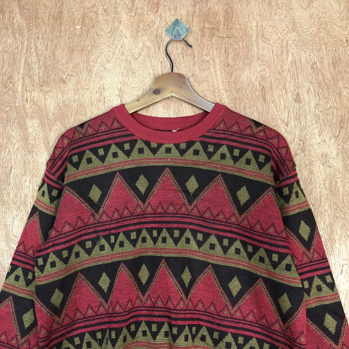 Japanese Brand DL Japan Navajo Red Knitwear vintage japan art #c820 Size US S / EU 44-46 / 1 - 2 Thumbnail