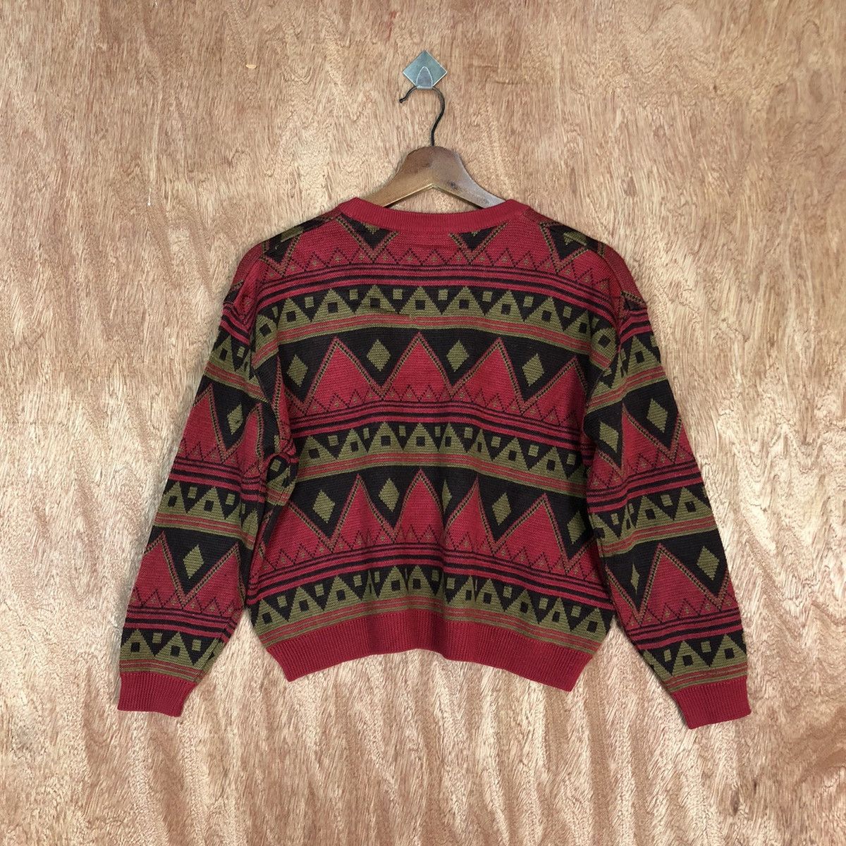 Japanese Brand DL Japan Navajo Red Knitwear vintage japan art #c820 Size US S / EU 44-46 / 1 - 10 Thumbnail