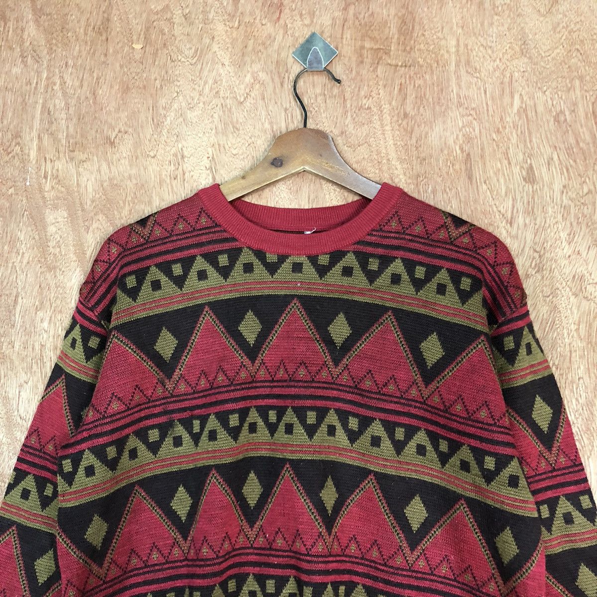 Japanese Brand DL Japan Navajo Red Knitwear vintage japan art #c820 Size US S / EU 44-46 / 1 - 9 Thumbnail
