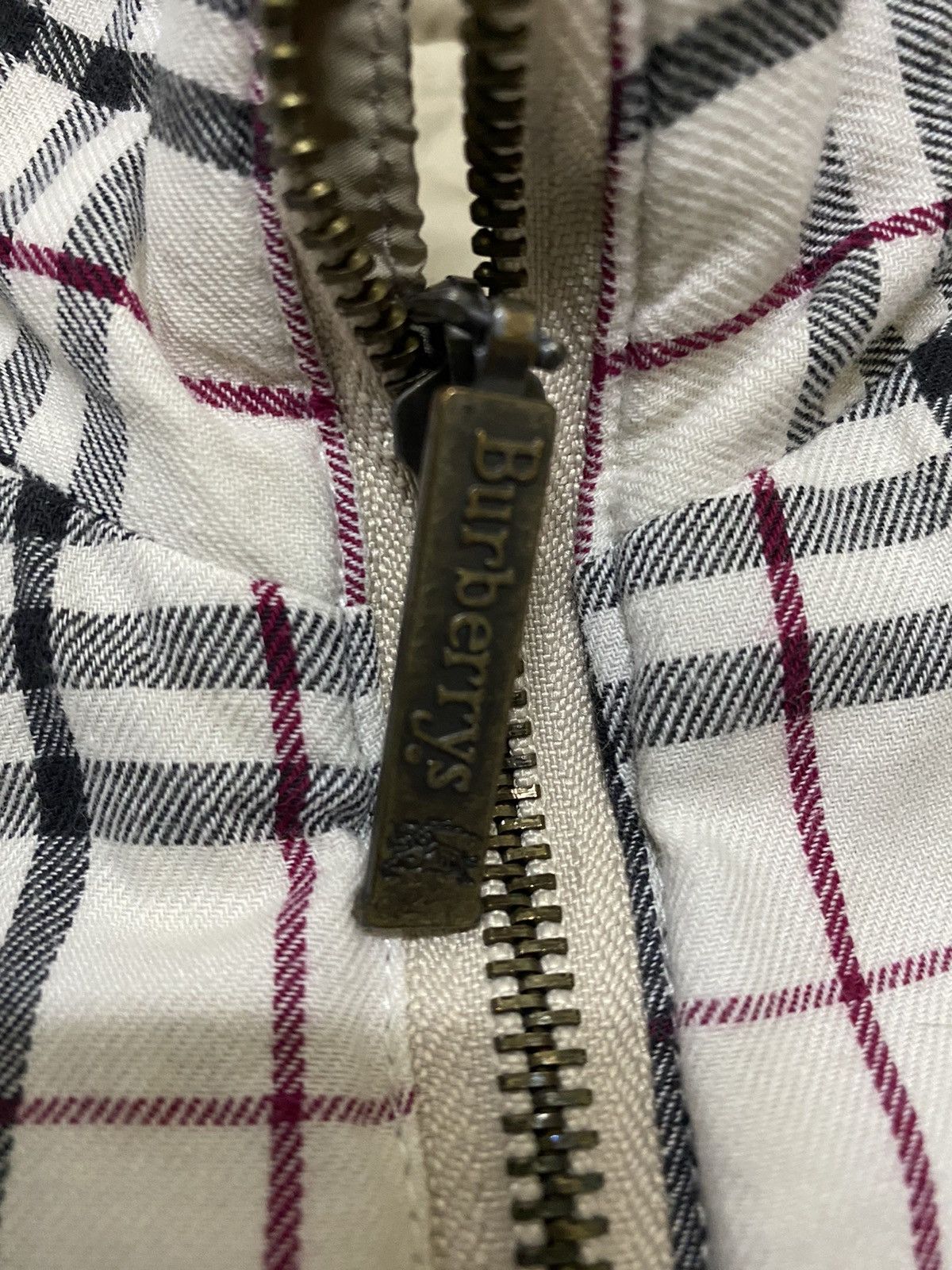 Burberry Burberry Nova Checked Reversible Quilted Jacket Nice Design Size US M / EU 48-50 / 2 - 7 Thumbnail