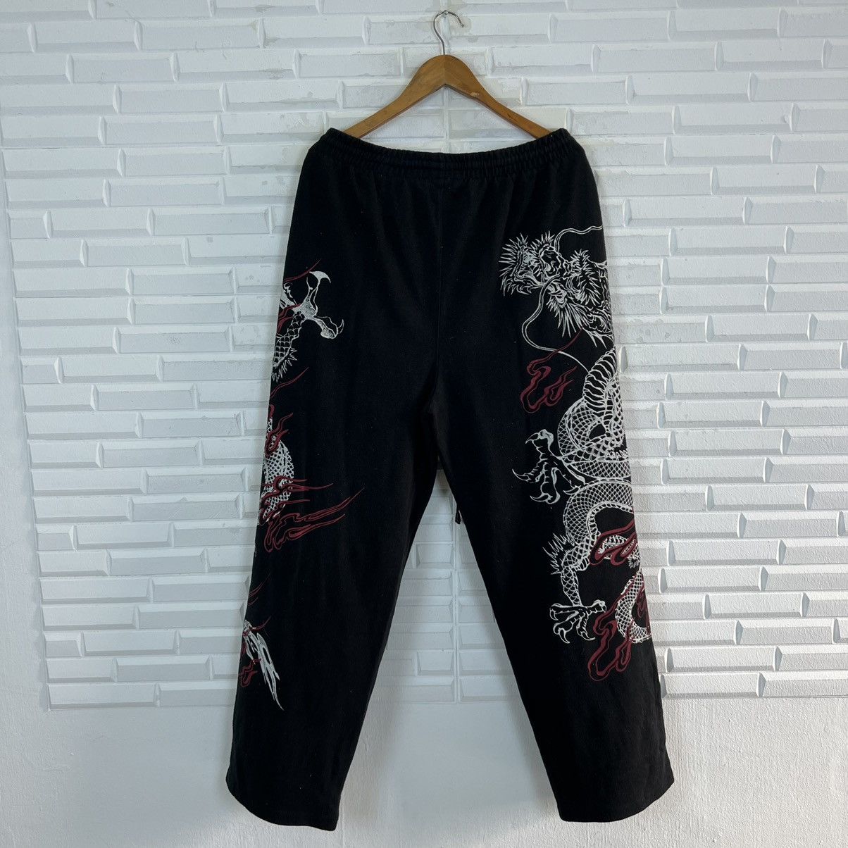 Japanese Brand VINTAGE SWEATPANTS SUKAJAN DESIGN BIG LOGO DRAGON Size US 34 / EU 50 - 6 Thumbnail