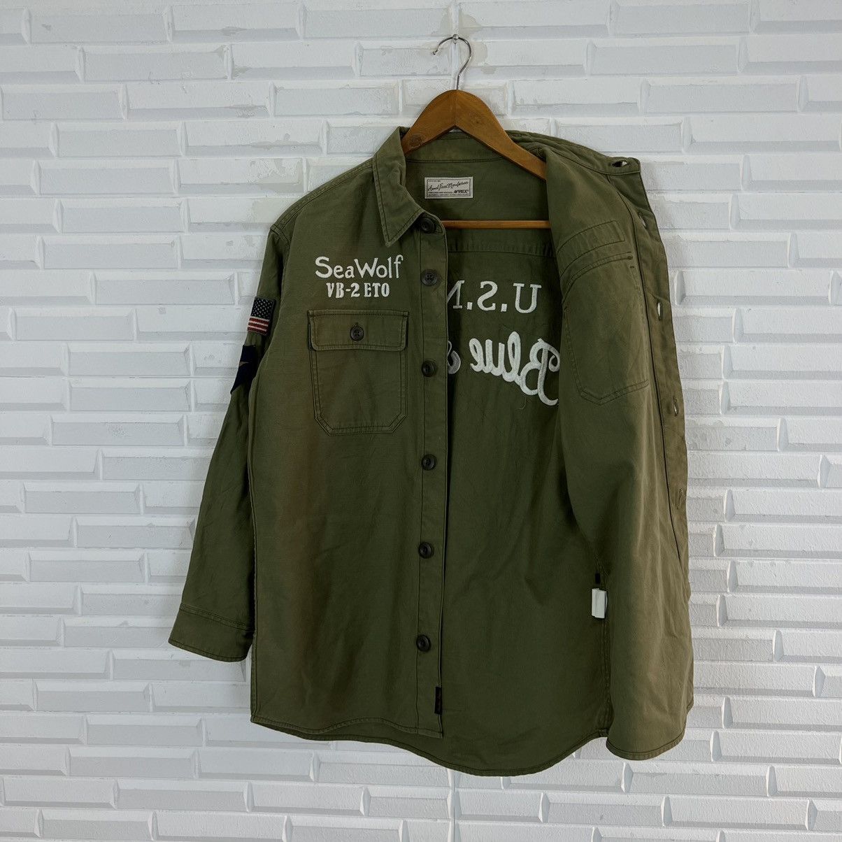 Avirex VINTAGE AVIREX ARMED FORCES MANUFACTURER BIG LOGO Size US M / EU 48-50 / 2 - 14 Thumbnail