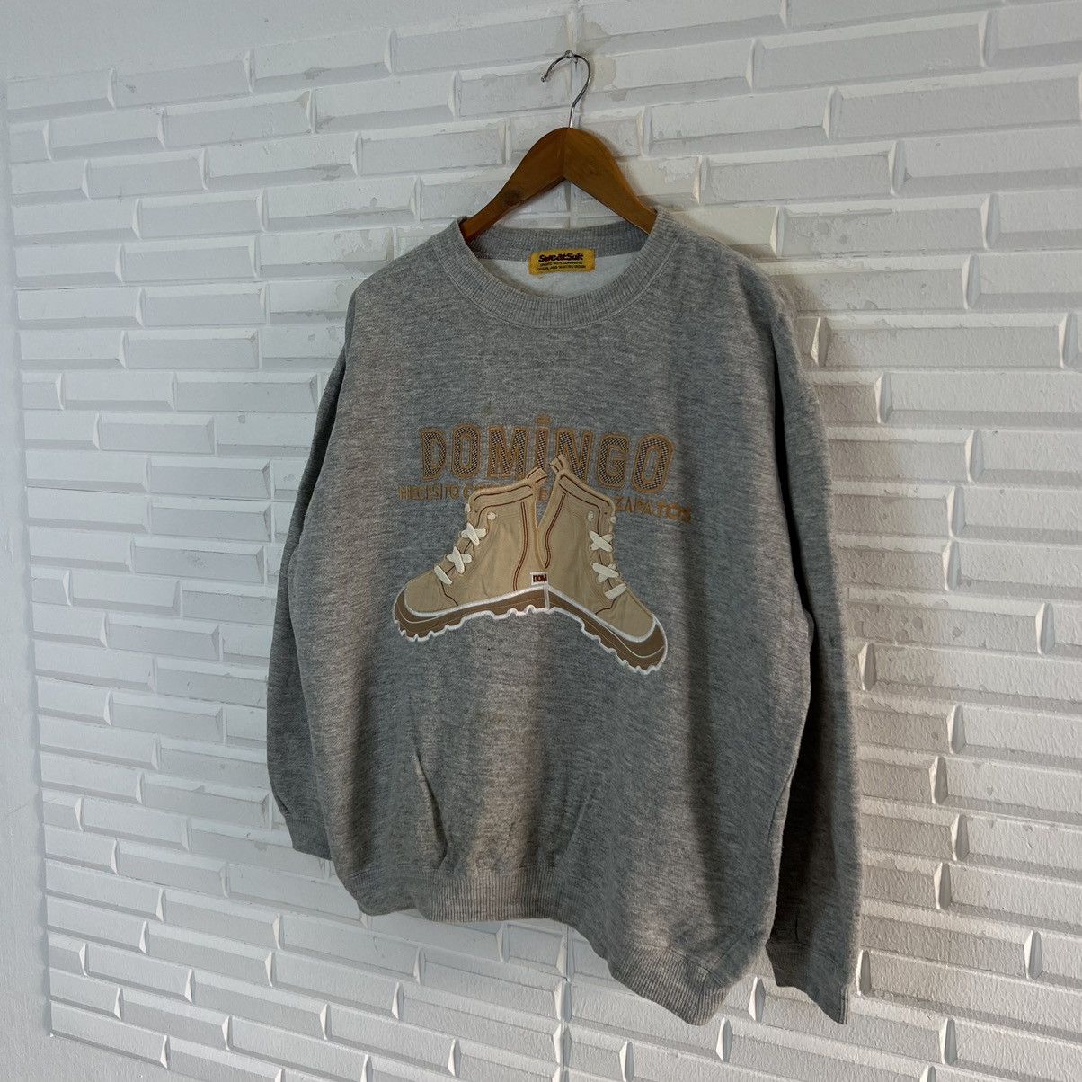 Japanese Brand VINTAGE DOMINGO SWEATSHIRT BIG LOGO Size US L / EU 52-54 / 3 - 2 Thumbnail