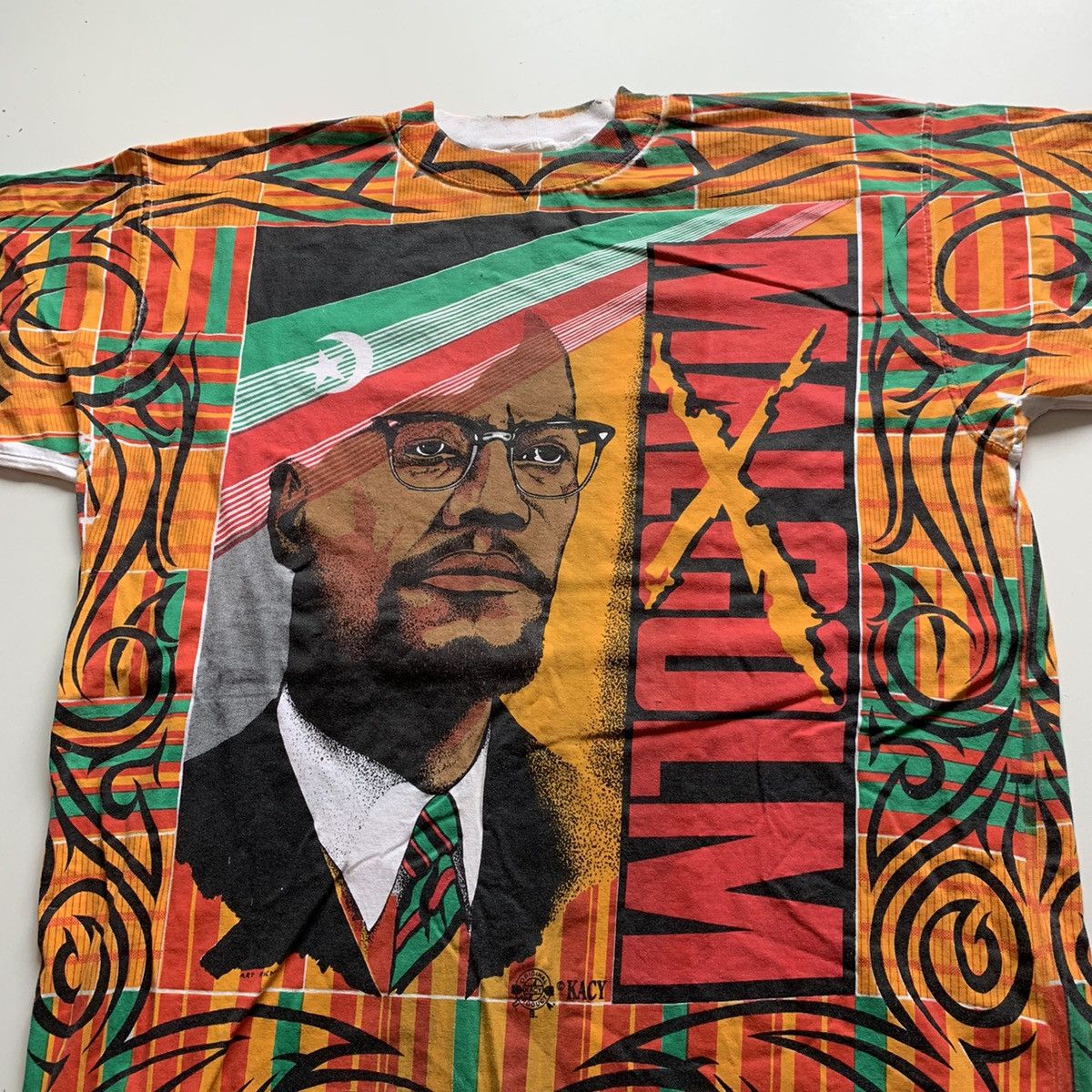 Rap Tees × Vintage Vintage 90s Malcolm X All Overprint graphic art T-Shirt Size US XXL / EU 58 / 5 - 2 Thumbnail