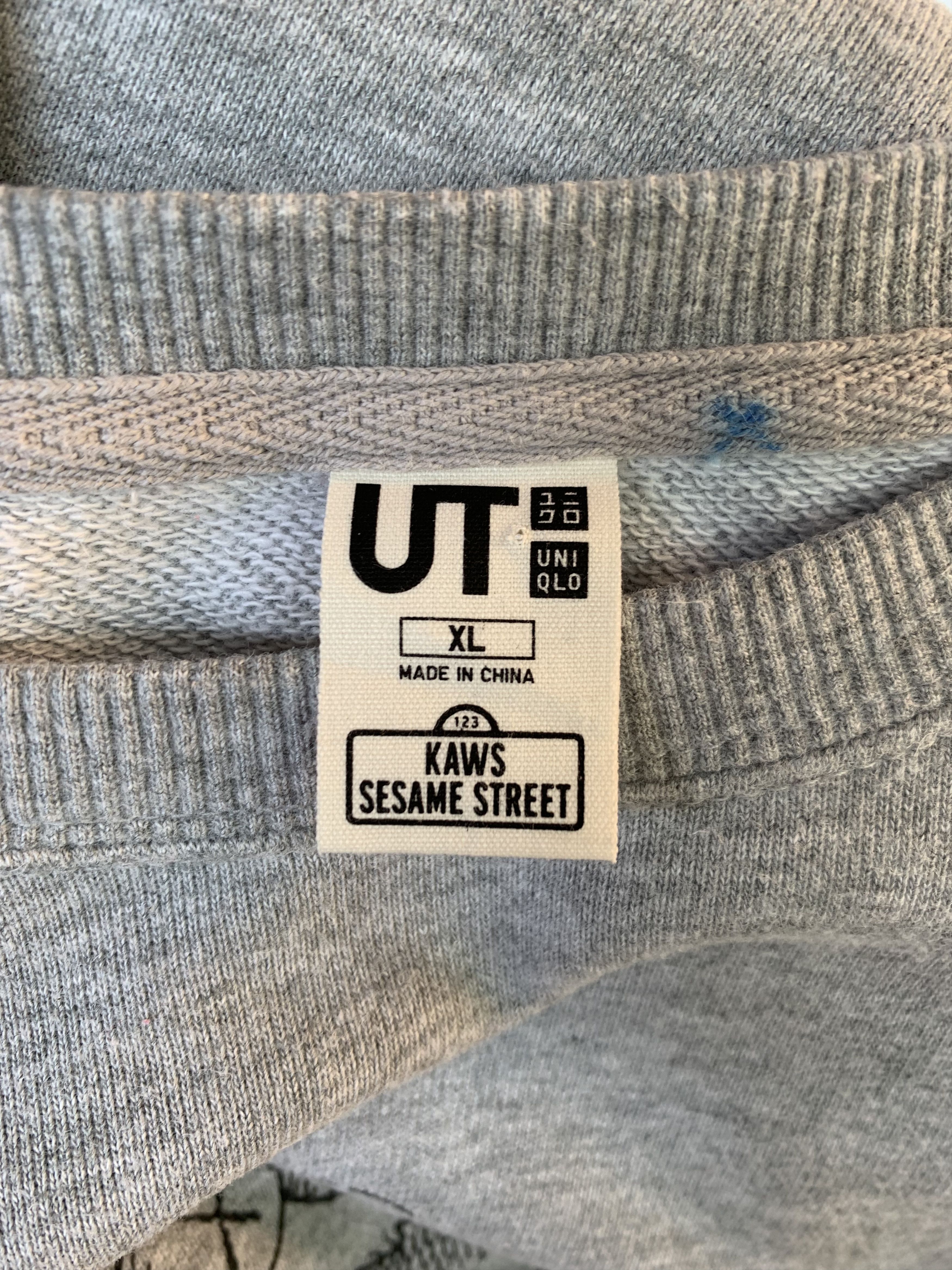 Kaws × Uniqlo Sesame Street x Kaws Sweatshirt Size US XL / EU 56 / 4 - 6 Thumbnail