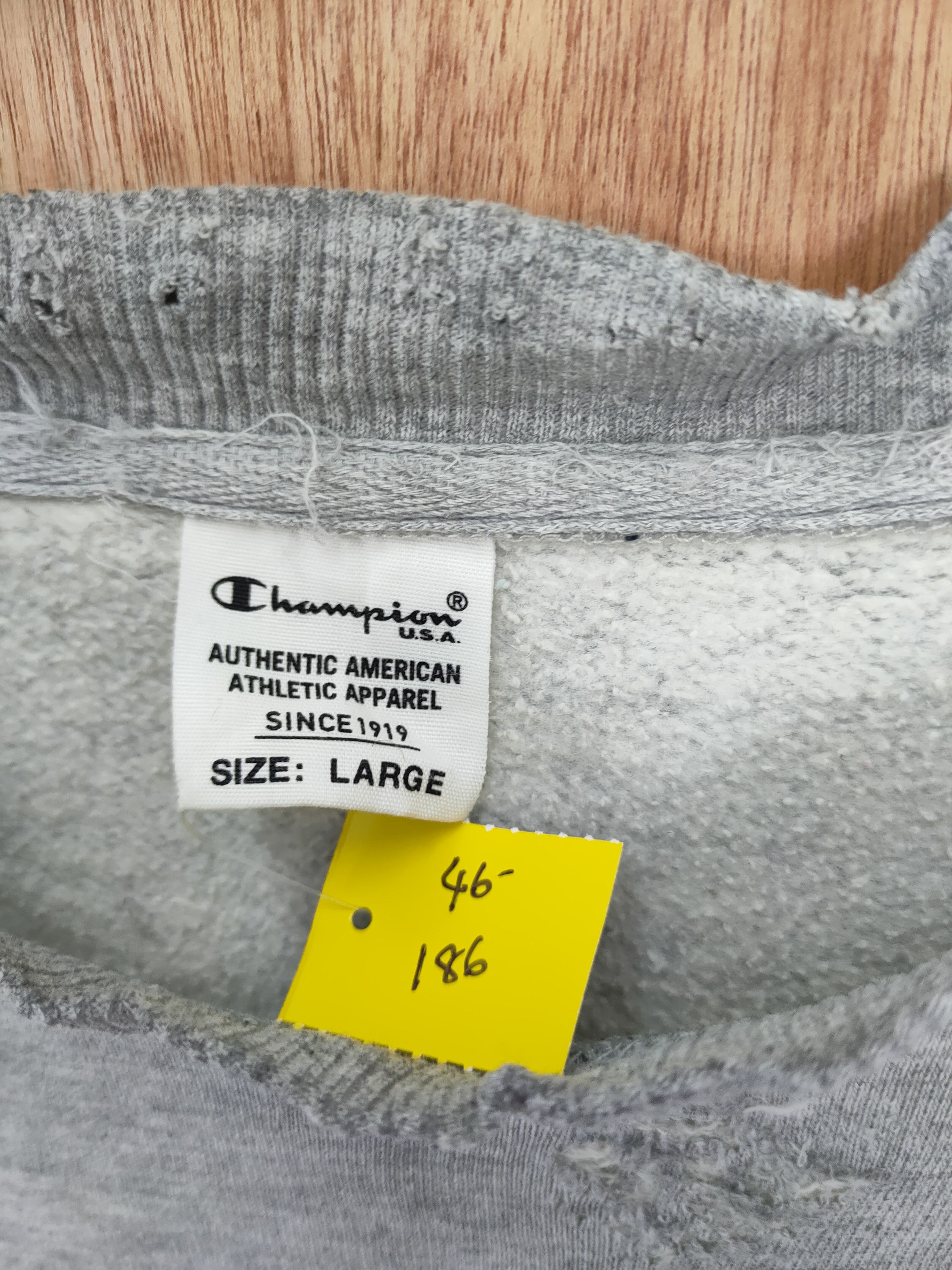 Champion DLL Champion Oregon State distressed thrashed vtg #46-186 Size US L / EU 52-54 / 3 - 9 Thumbnail