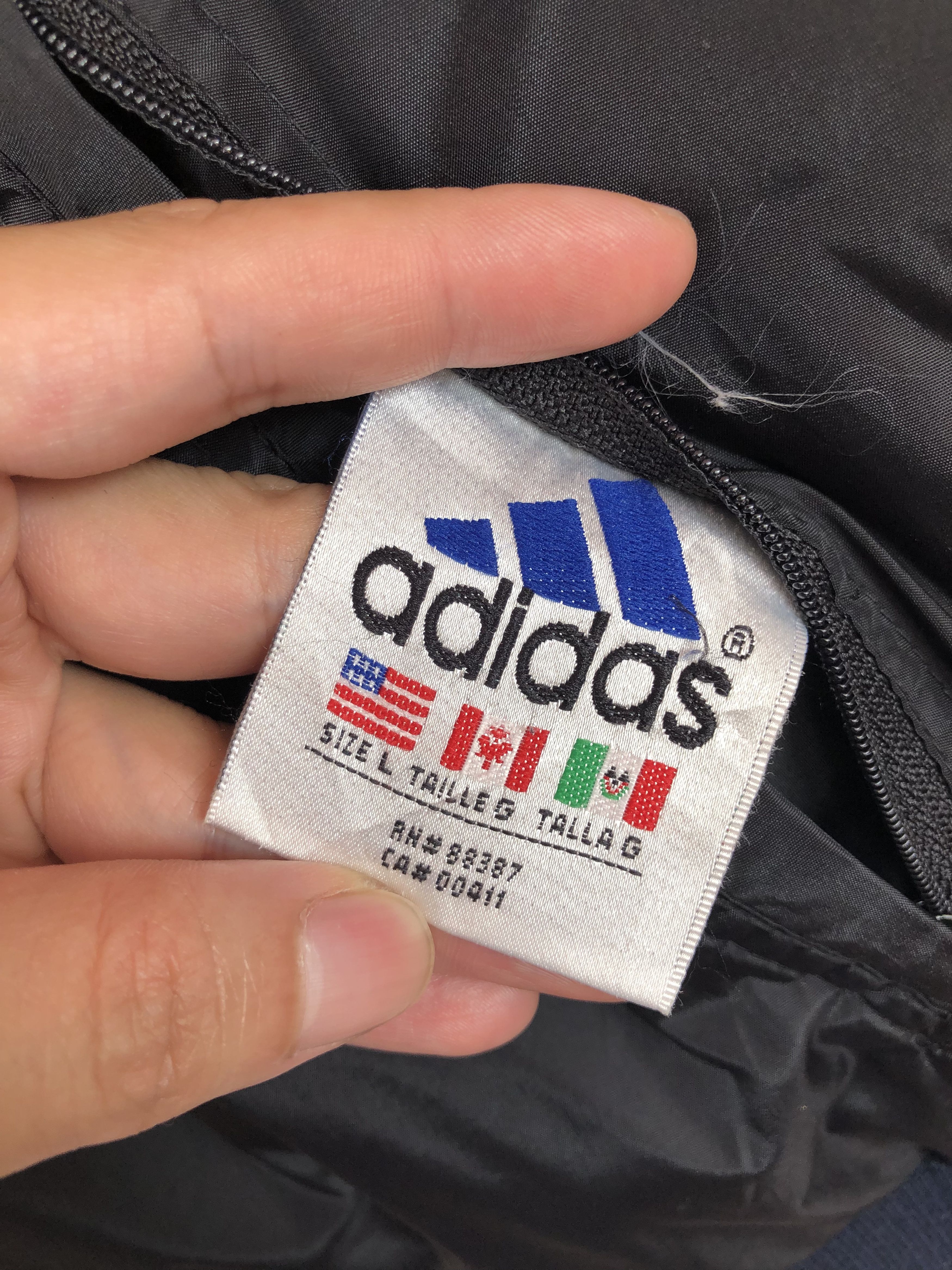 Adidas VINTAGE 90’S BAGGY ADIDAS EQUIPMENT REVERSIBLE JACKET Size US L / EU 52-54 / 3 - 11 Thumbnail