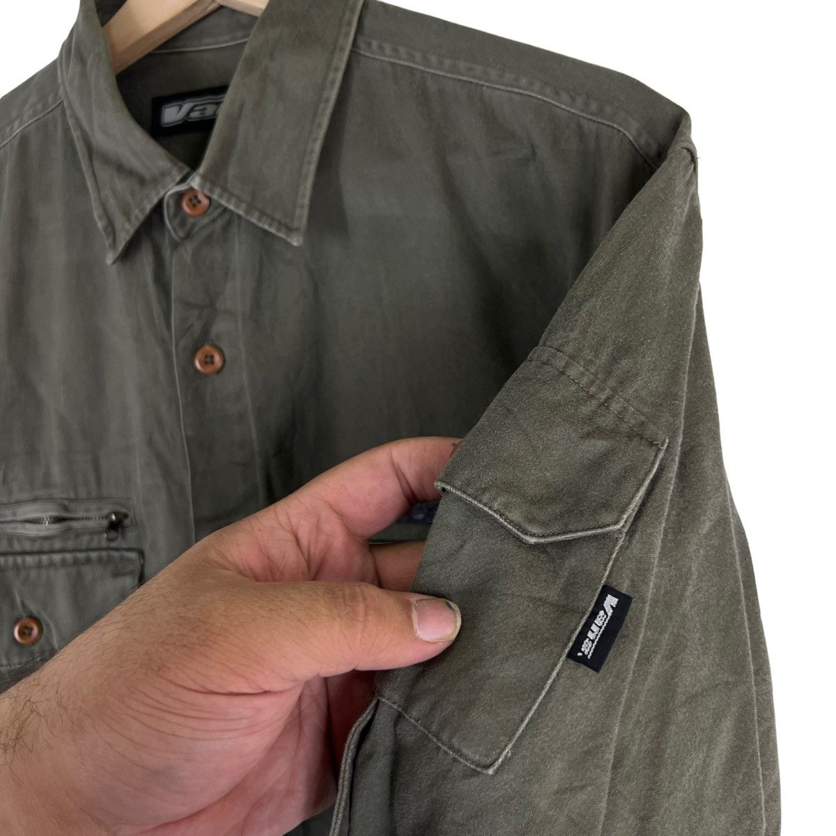 Japanese Brand VINTAGE VANS USA LIGHT JACKET MILITARY DESIGN Size US L / EU 52-54 / 3 - 5 Thumbnail