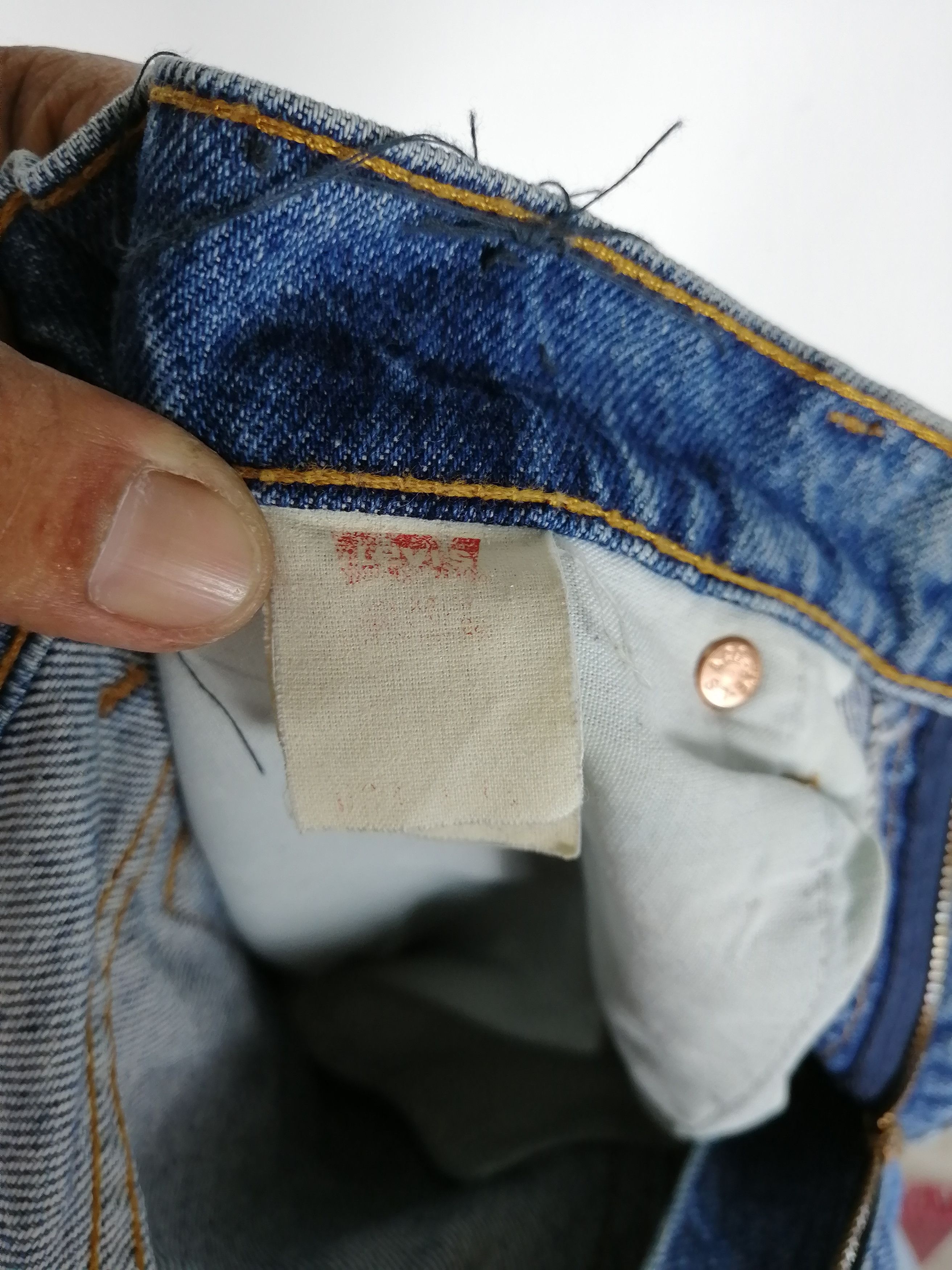 Levi's Vintage 90s Levis 505 Light Wash Denim Levi's Faded Jeans Size 28" / US 6 / IT 42 - 7 Thumbnail