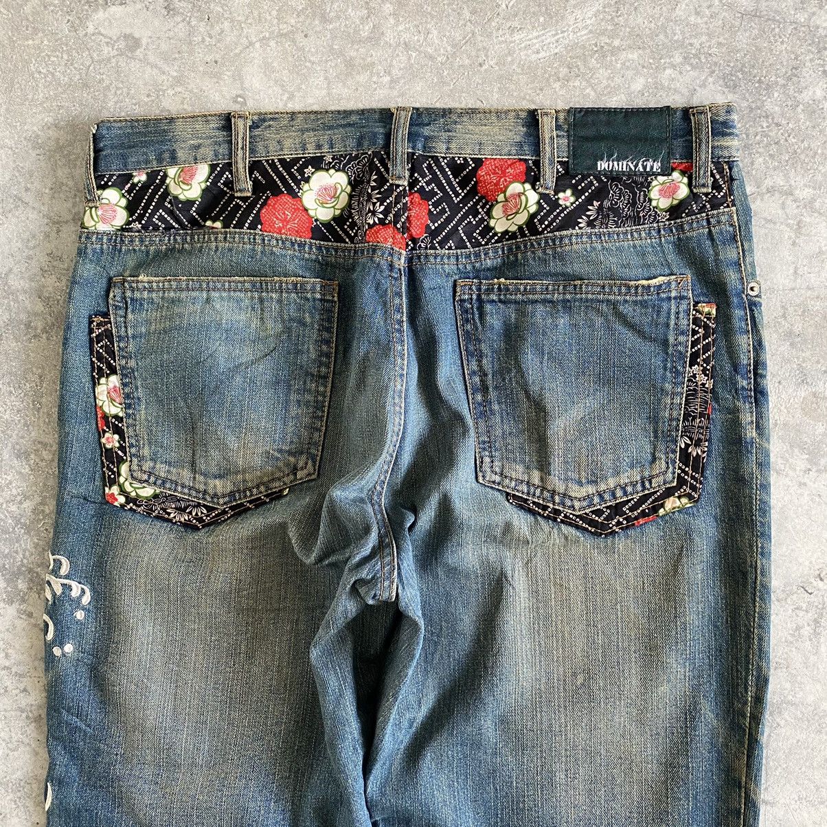 Designer Karakuri Tamashii Style Dominate Embroidered Koi Fish Jeans Size US 37 - 16 Thumbnail