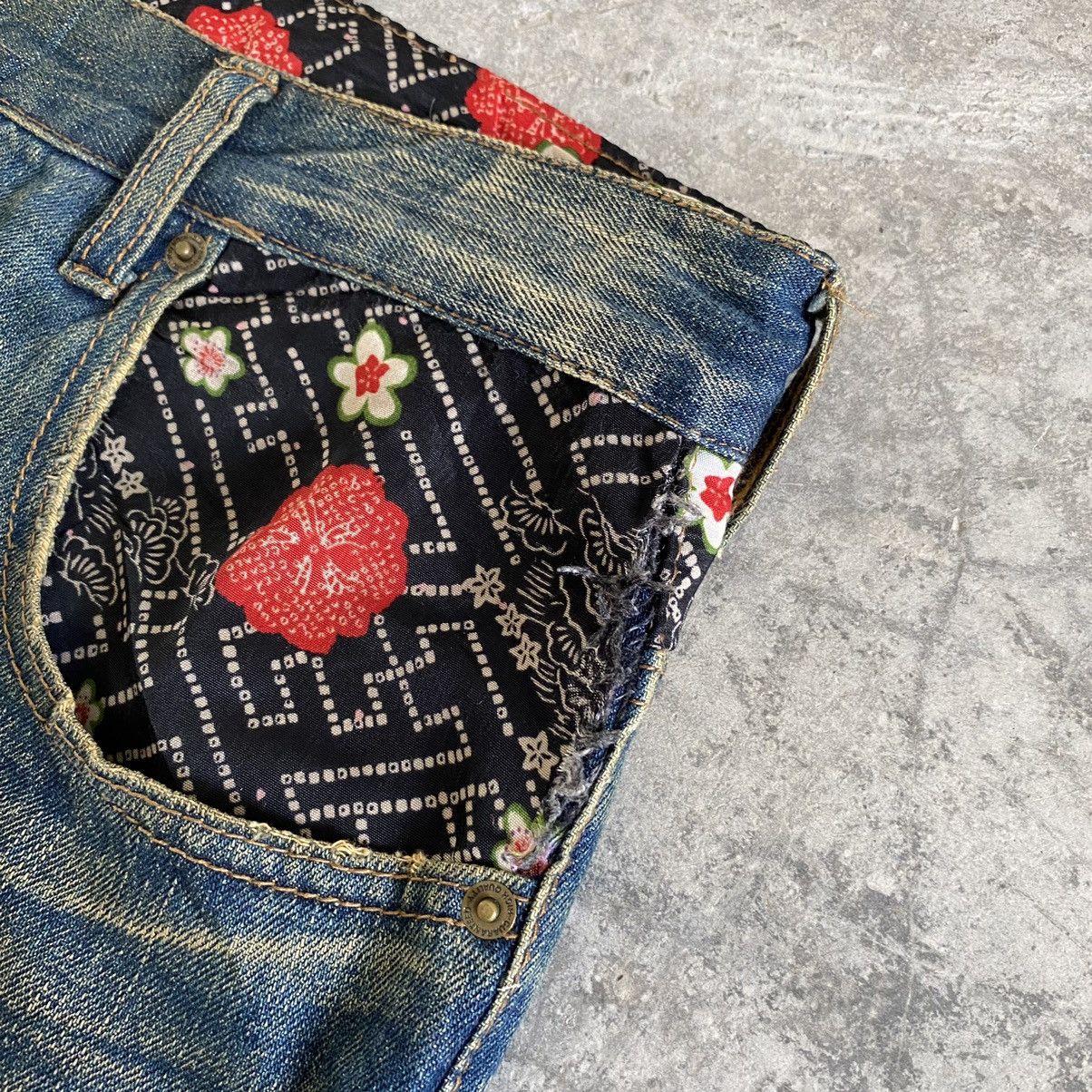 Designer Karakuri Tamashii Style Dominate Embroidered Koi Fish Jeans Size US 37 - 7 Thumbnail